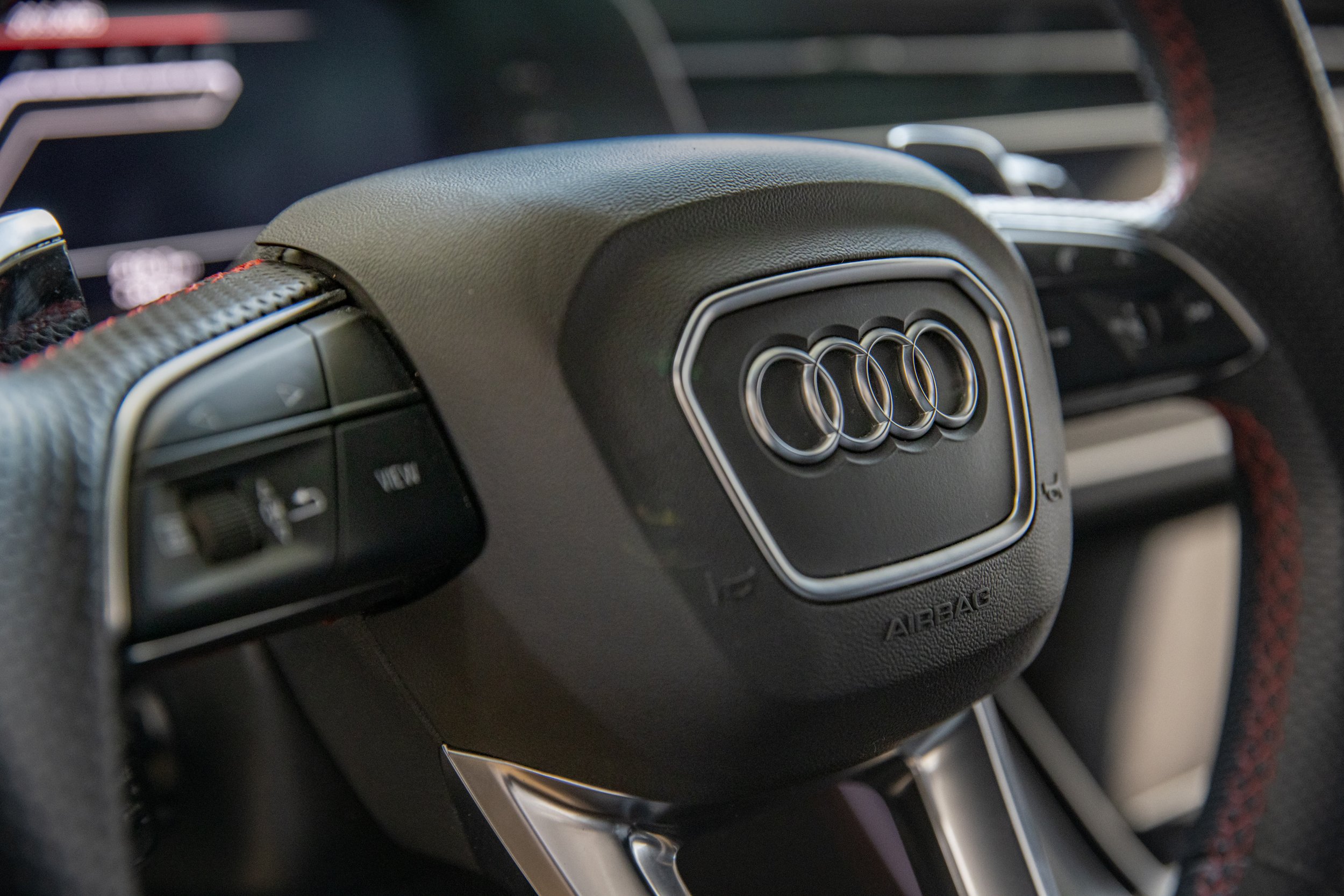Audi RSQ8-11.jpg