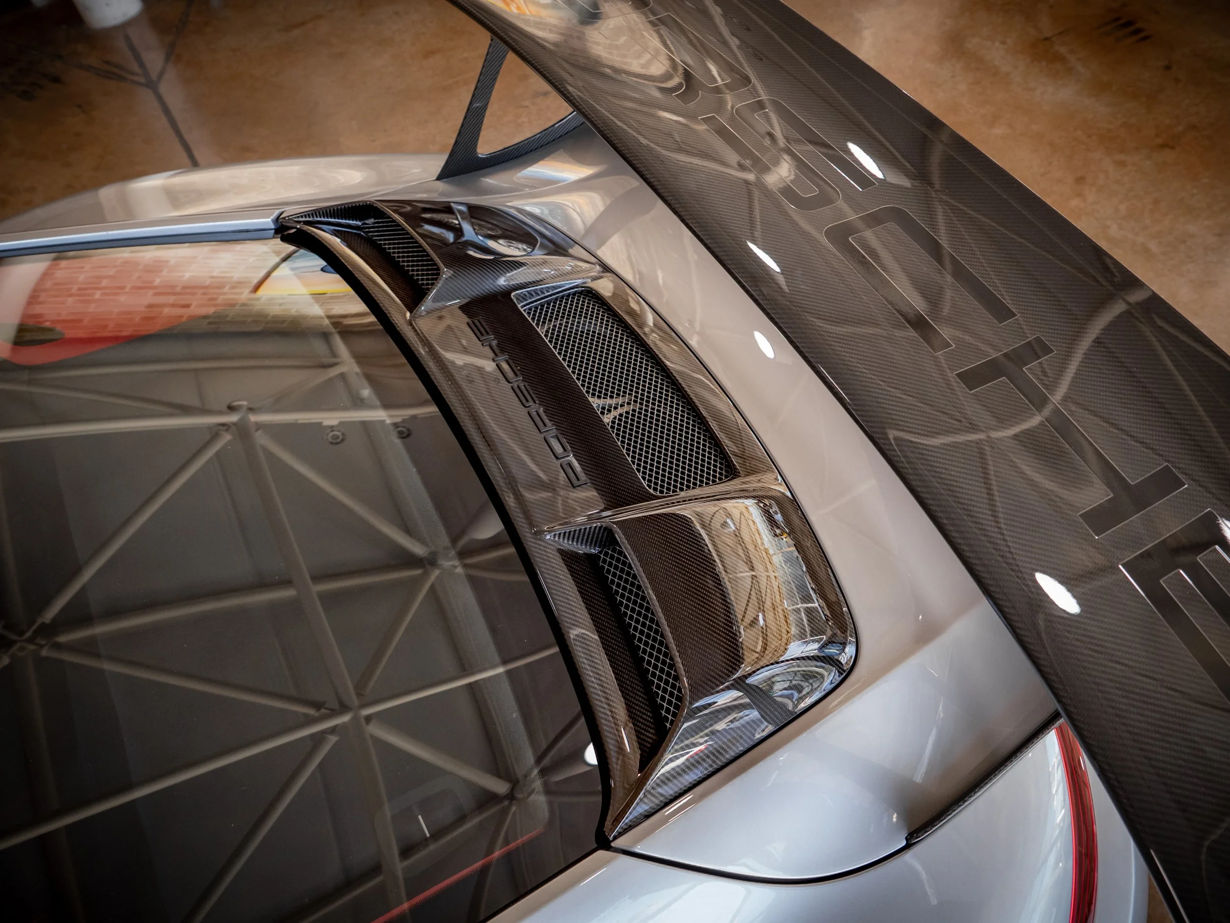 GT2 RS-31.jpg