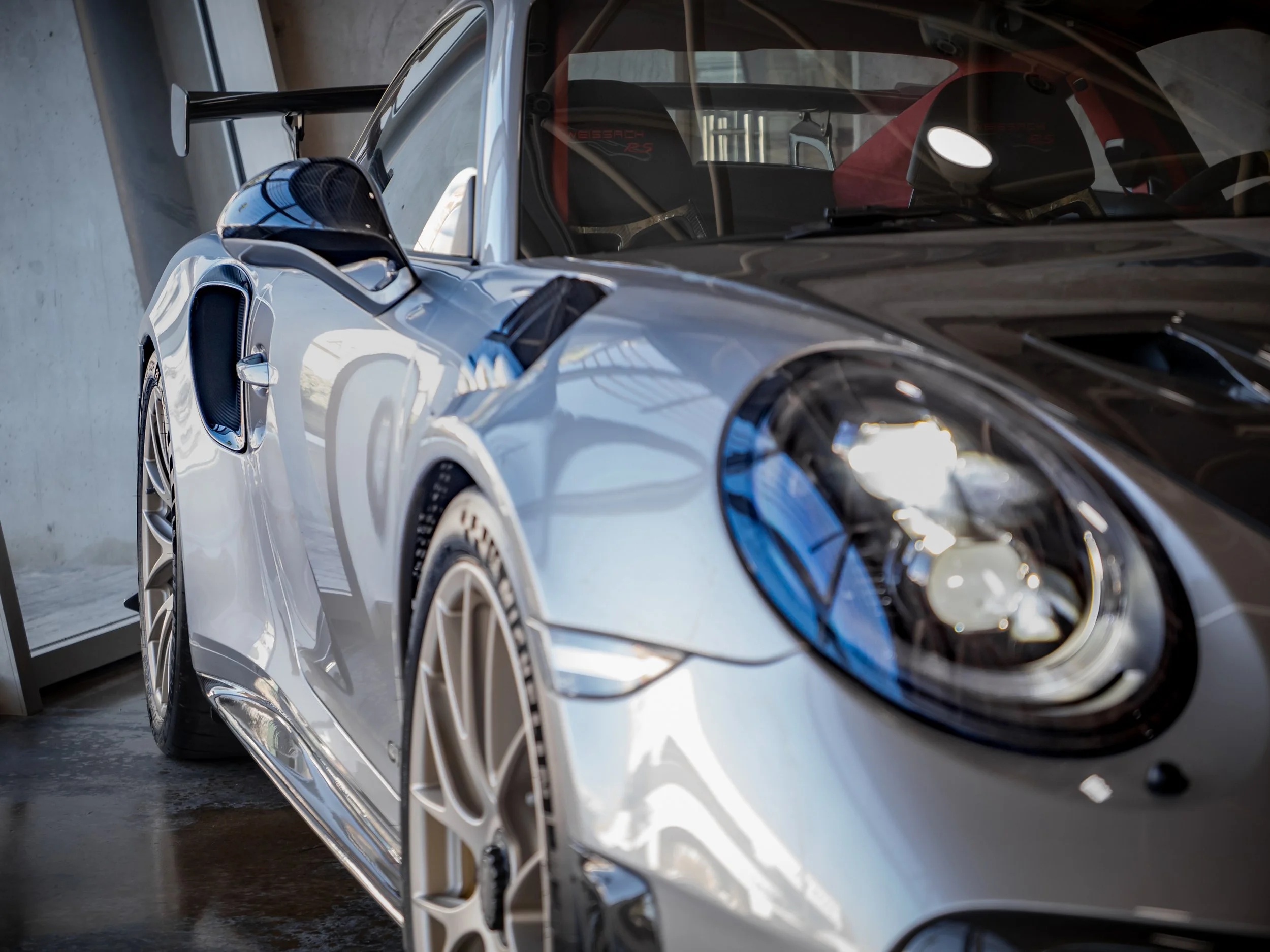 GT2 RS-18.jpg