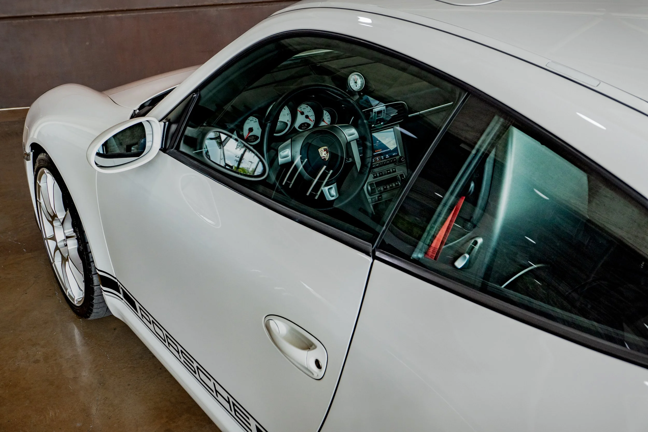 Porsche 911 Blanco-30.jpg