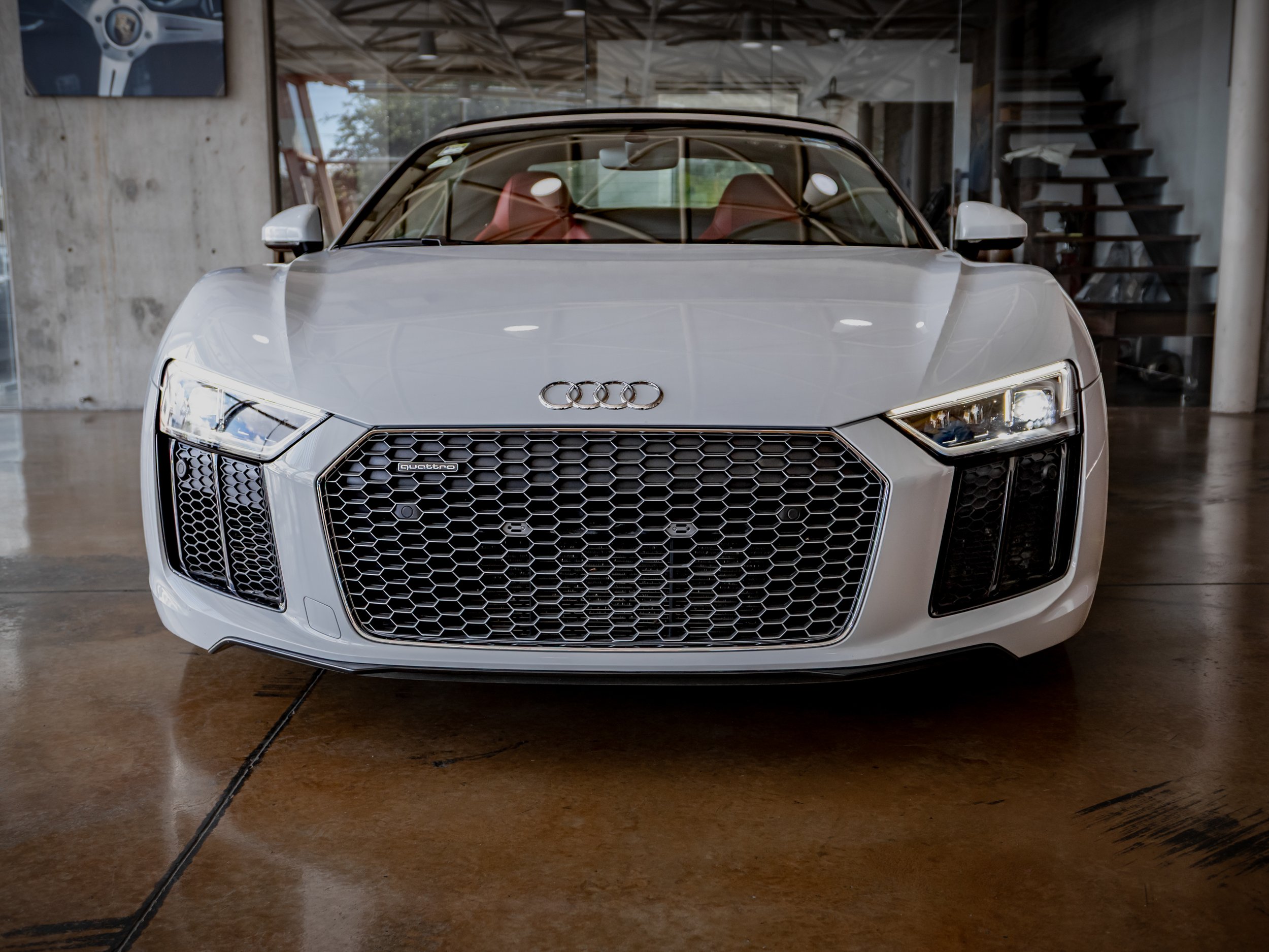 Audi R8-7.jpg
