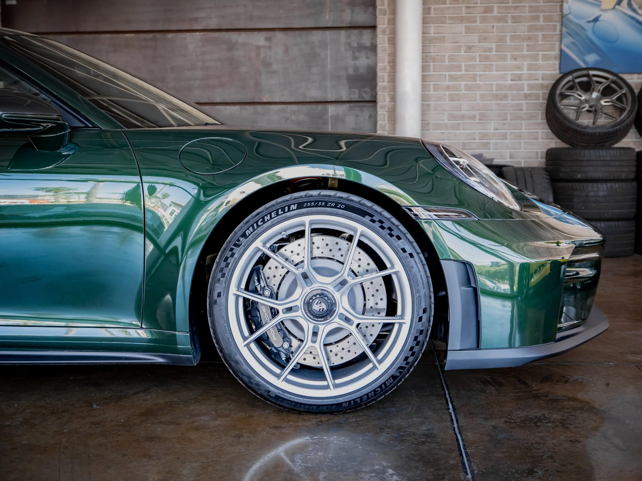 Porsche GT3 Touring Verde-6.jpg