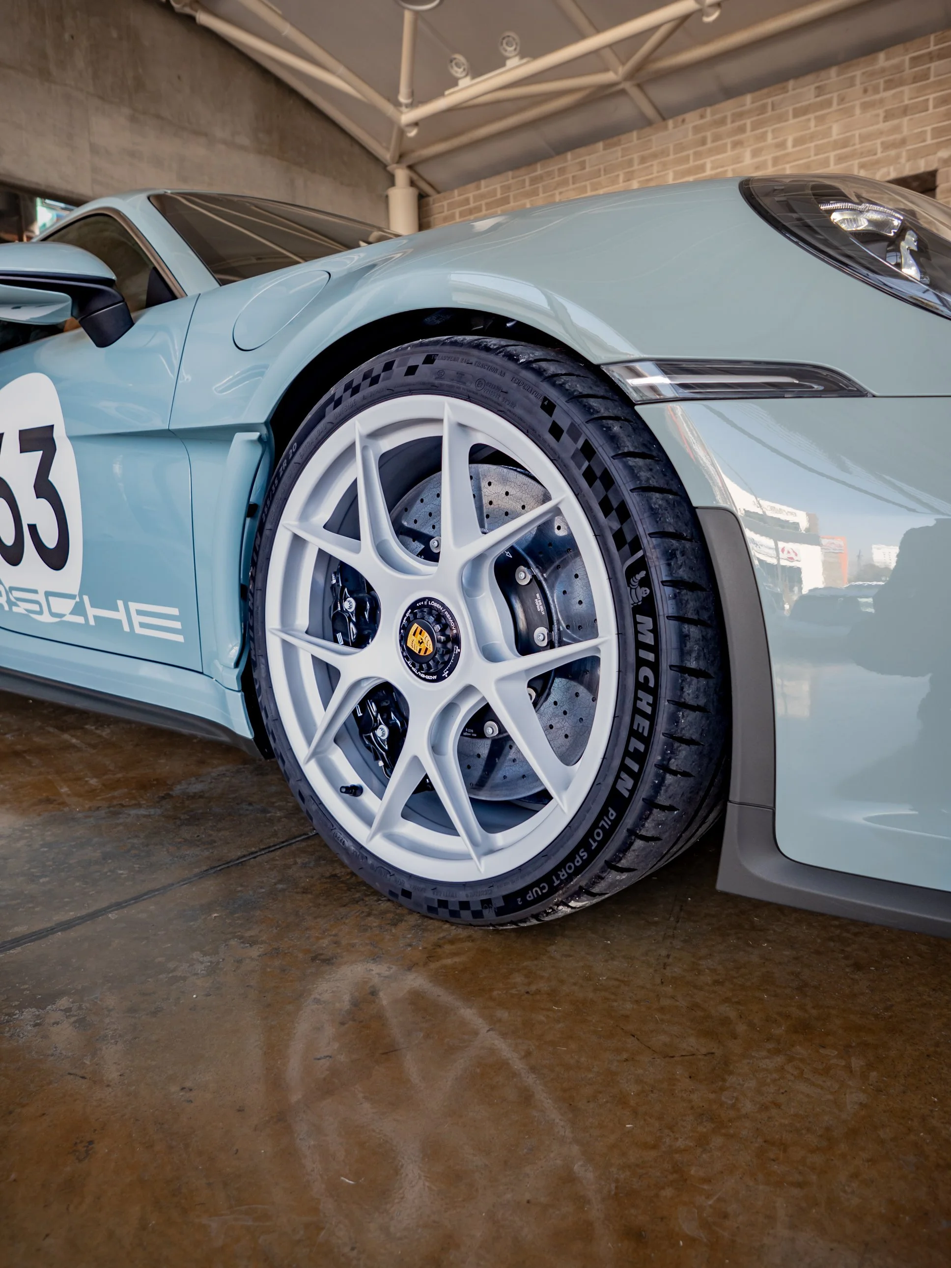 Porsche 911 ST-11.jpg