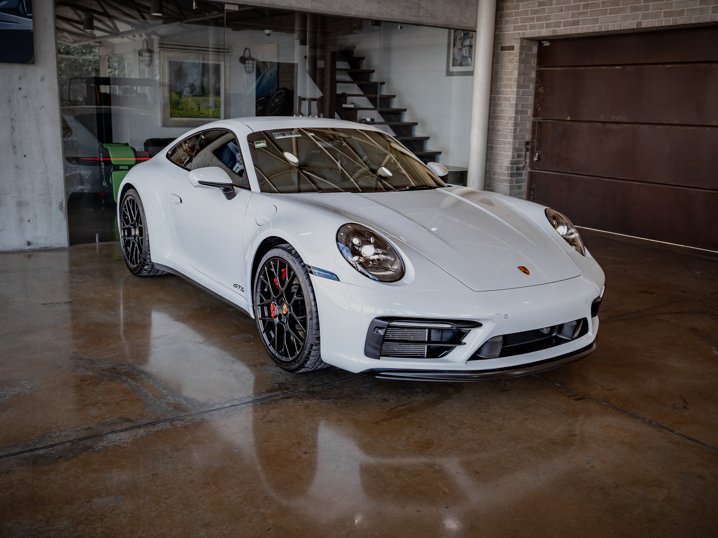 Porsche GTS-5.jpg