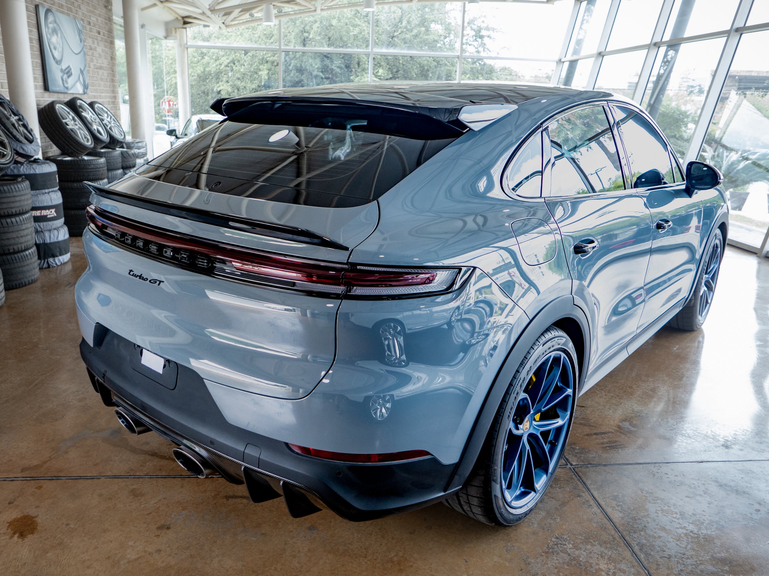 Cayenne Turbo GT-28.jpg