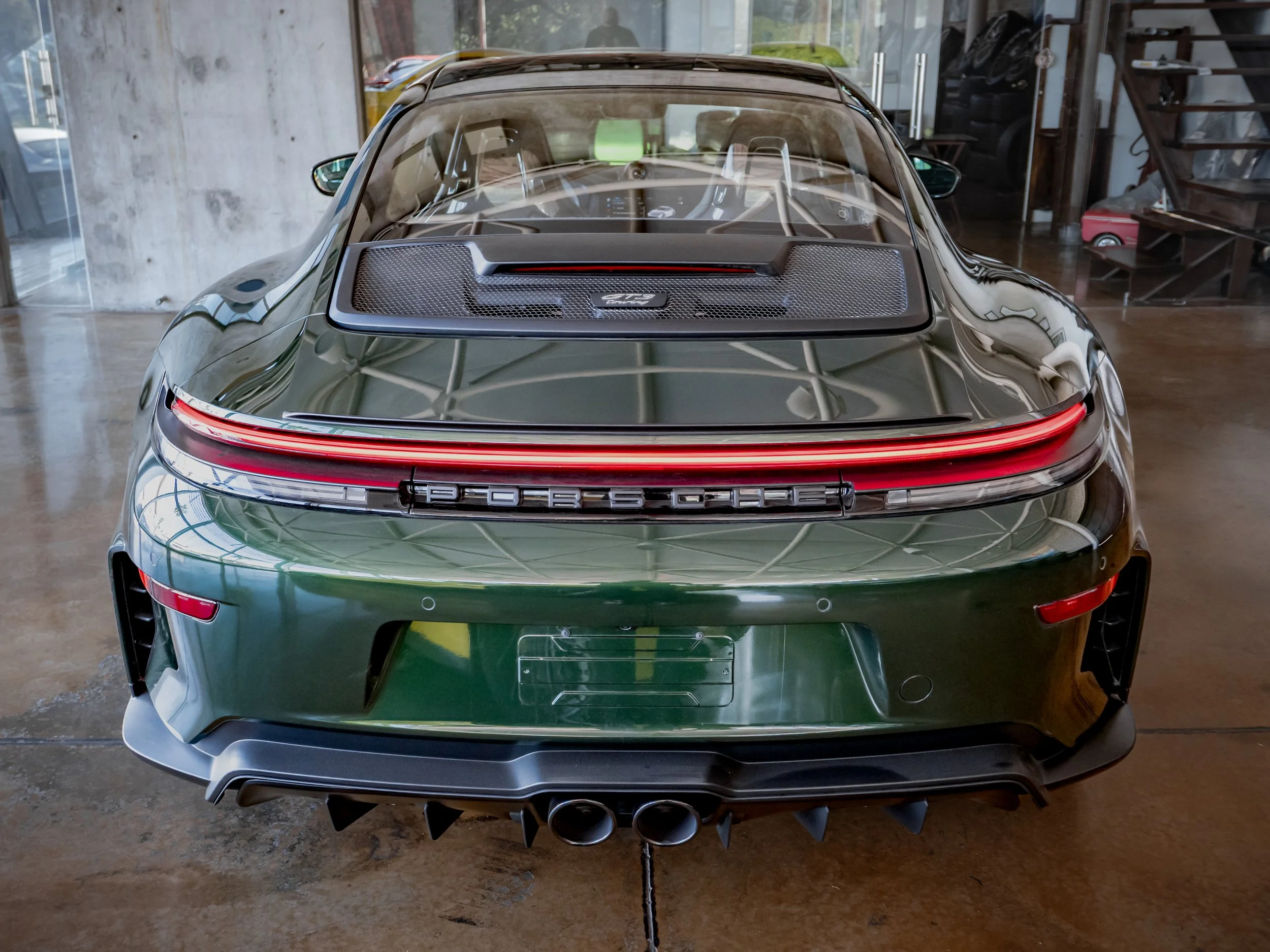 Porsche GT3 Touring Verde-19.jpg