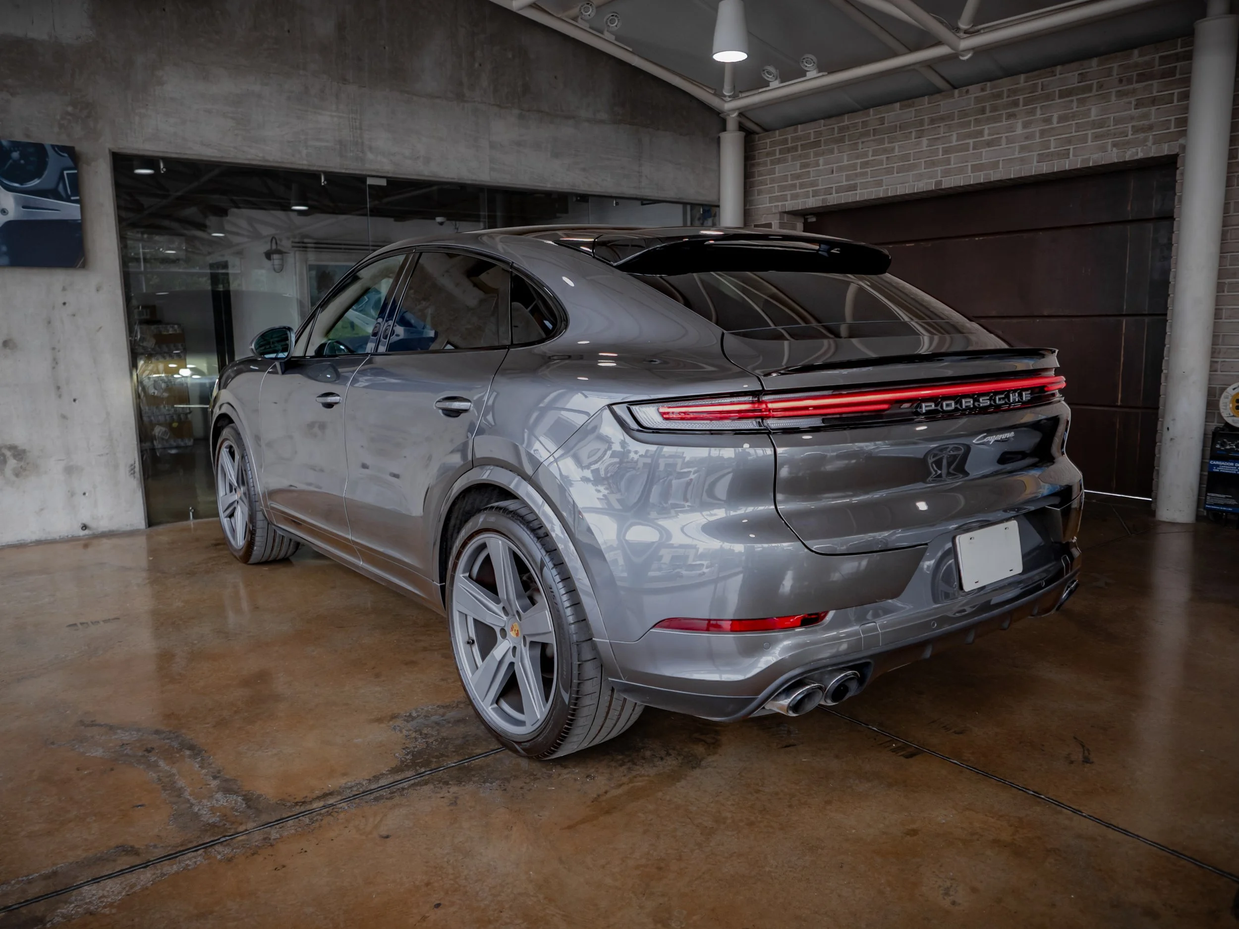 Cayenne-24.jpg