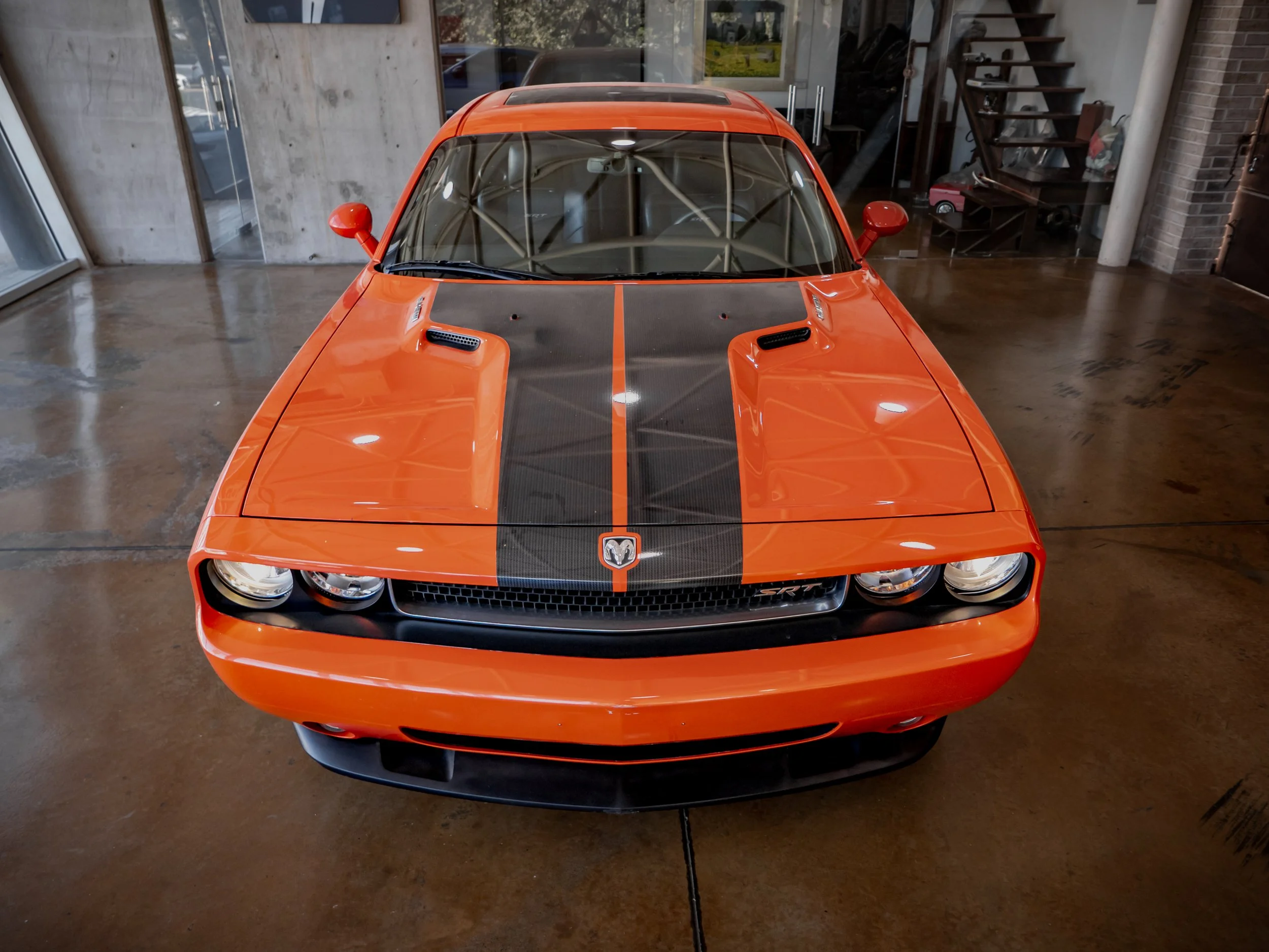 Challenger SRT-12.jpg