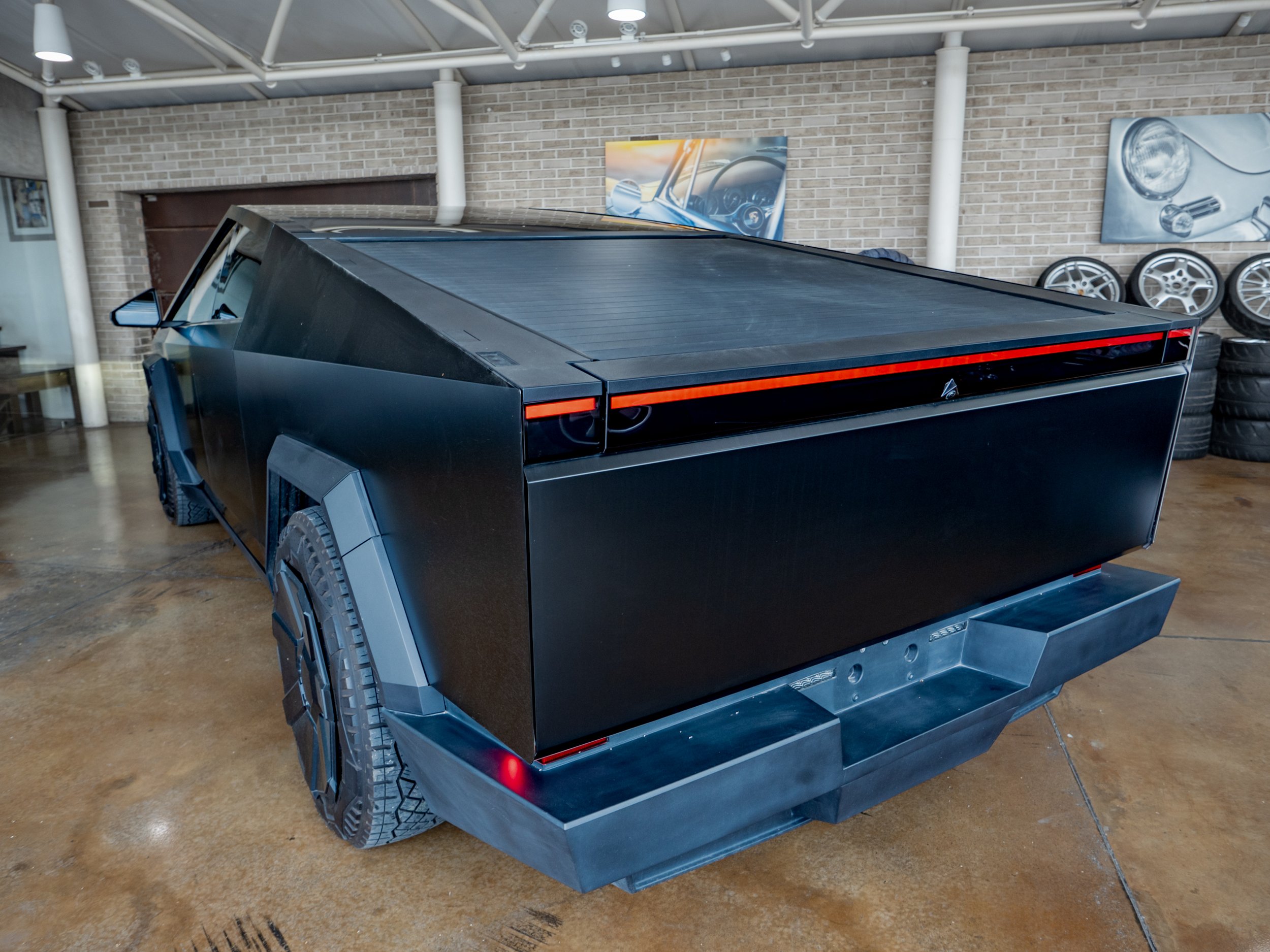CyberTruck-20.jpg