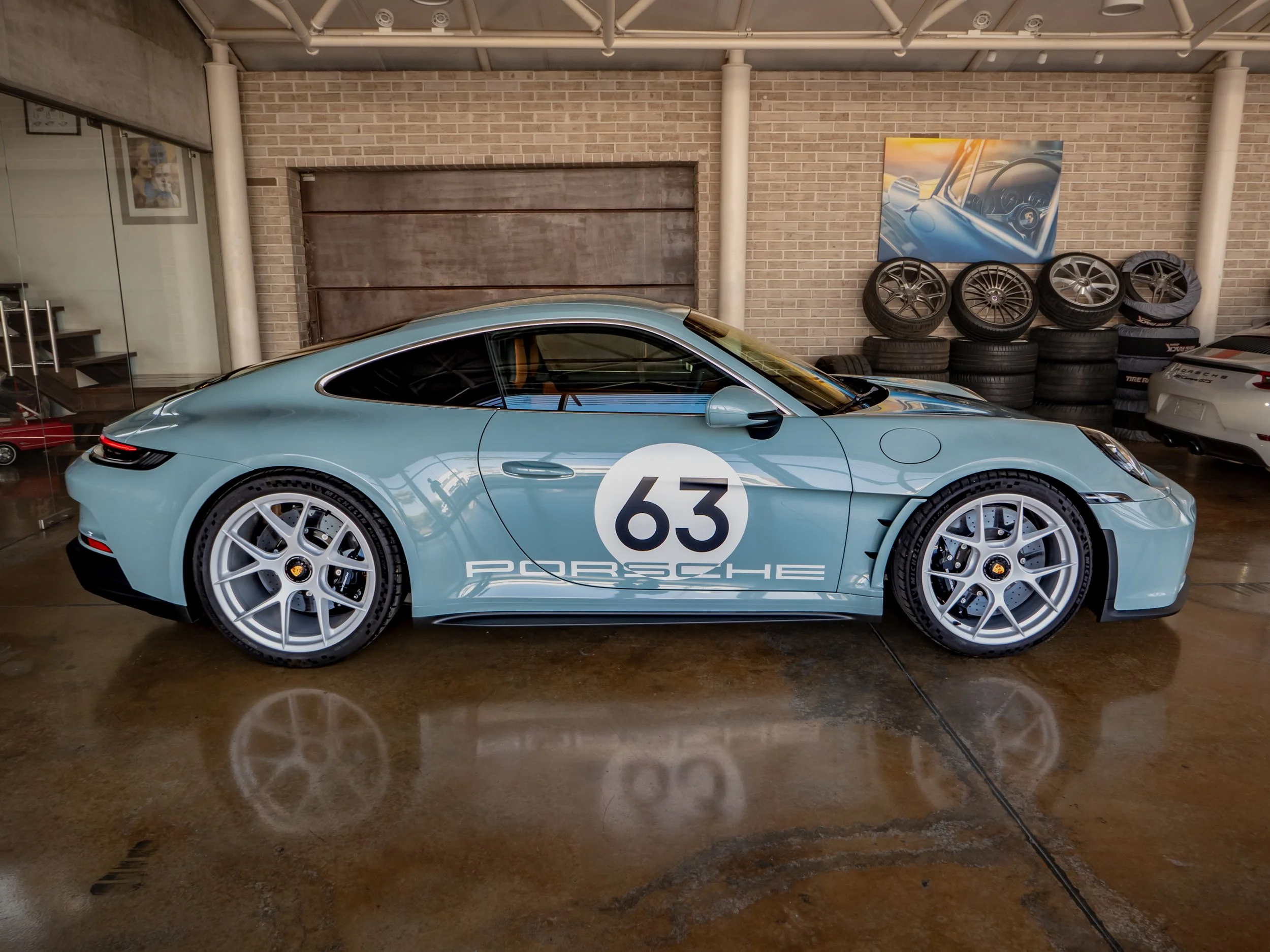 Porsche 911 ST-13.jpg