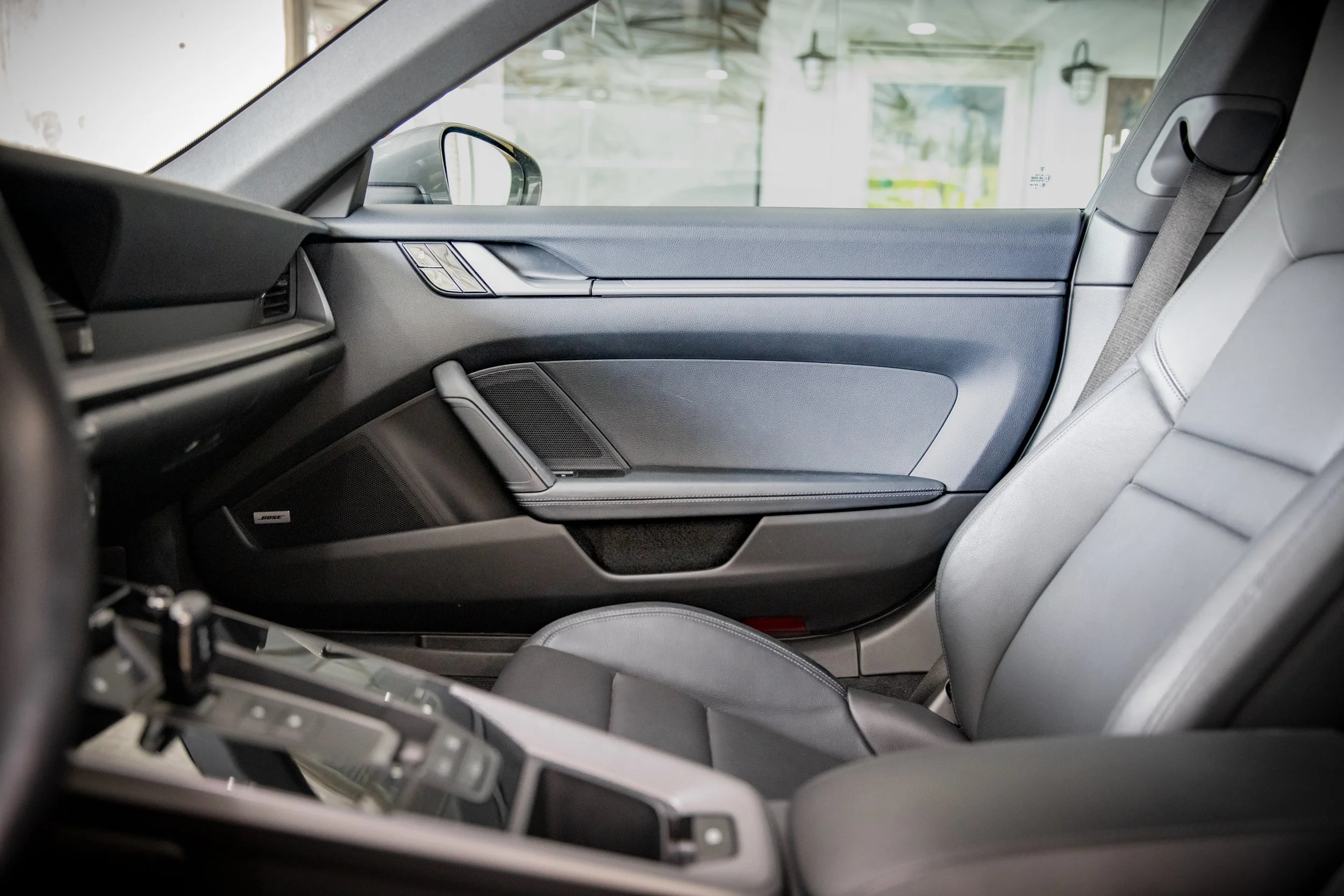 Porsche 911 Carrera-15.jpg