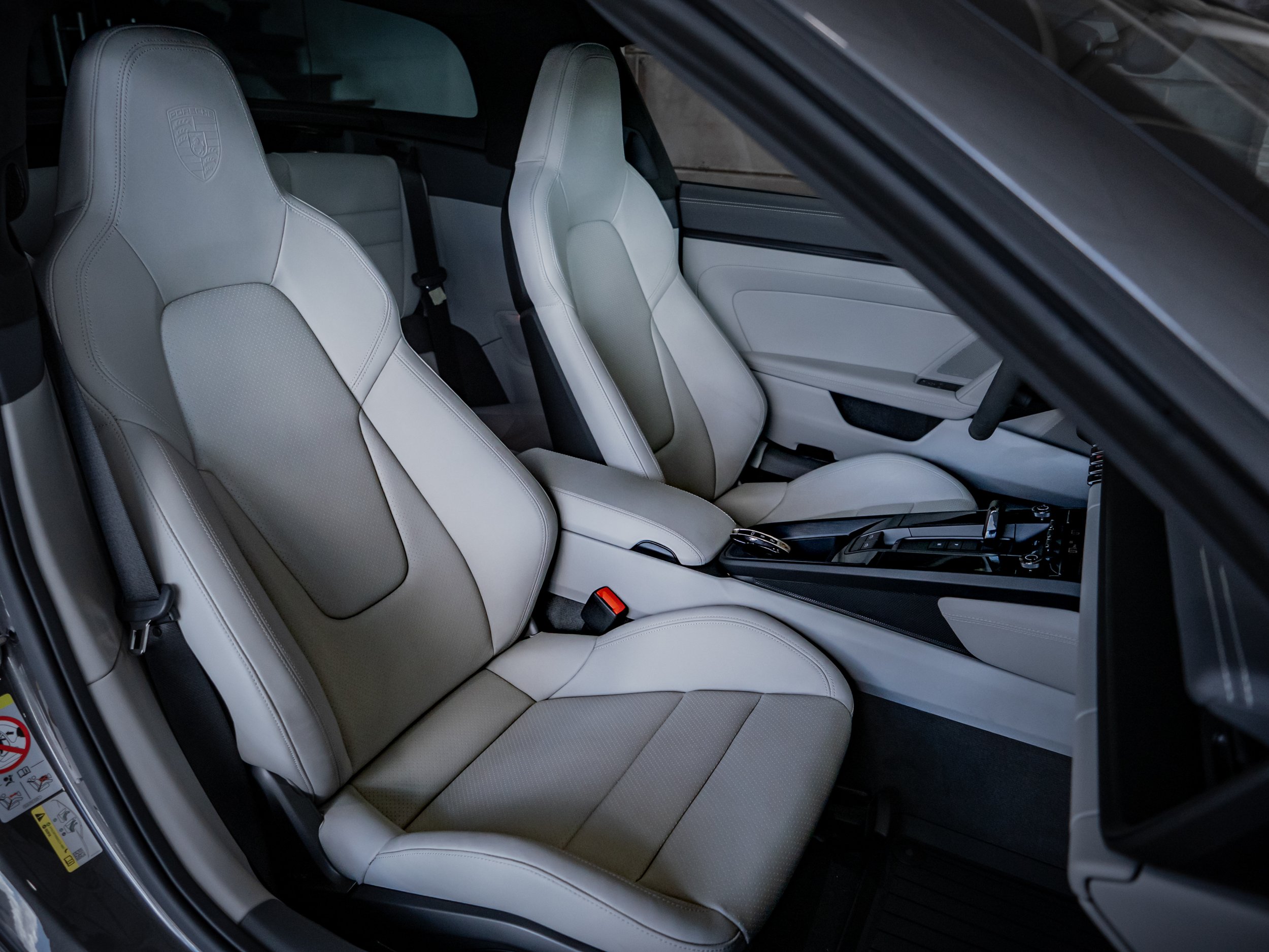 Porsche Targa GTS Gris-8.jpg