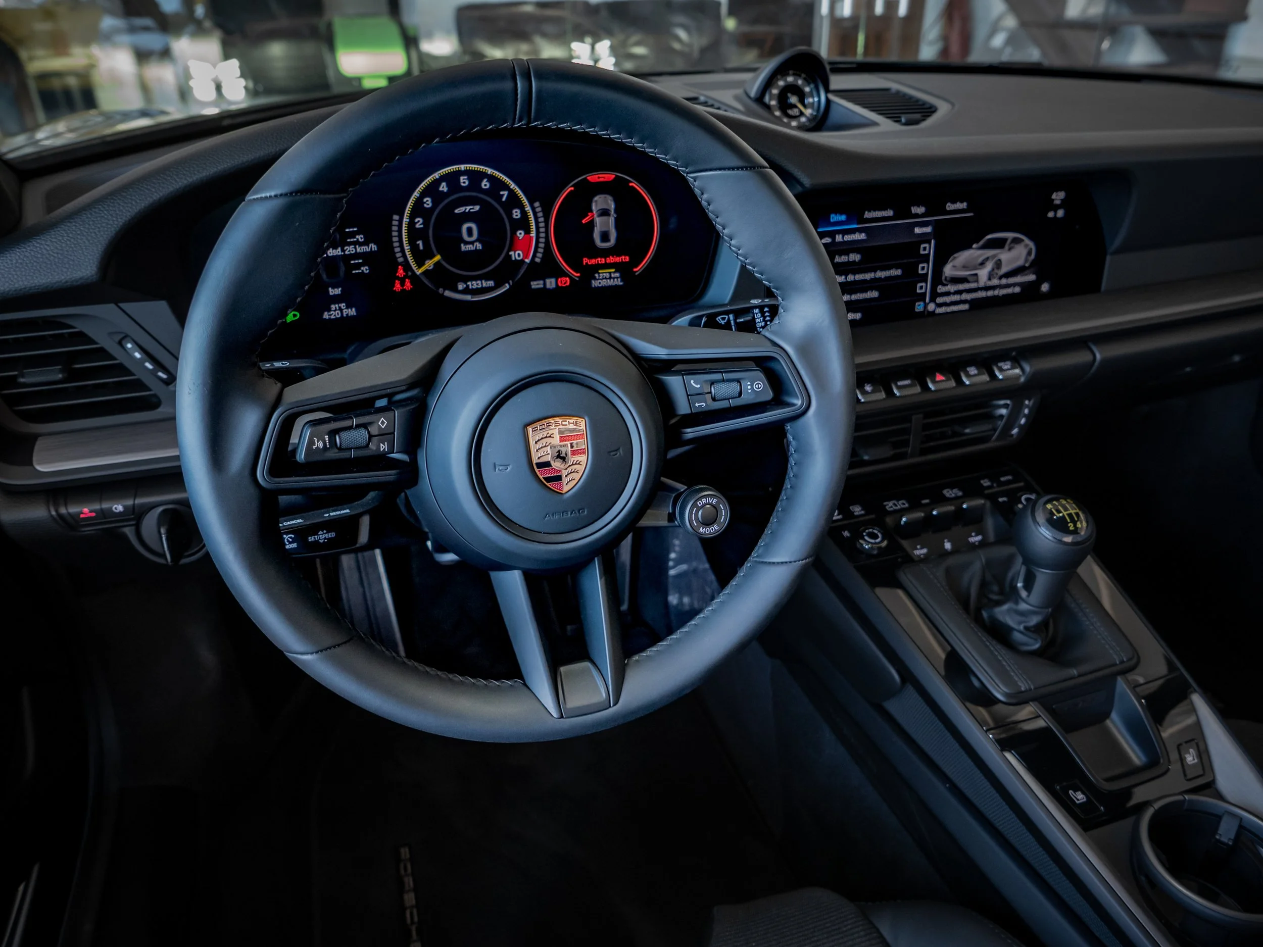 Porsche GT3 Touring Verde-25.jpg