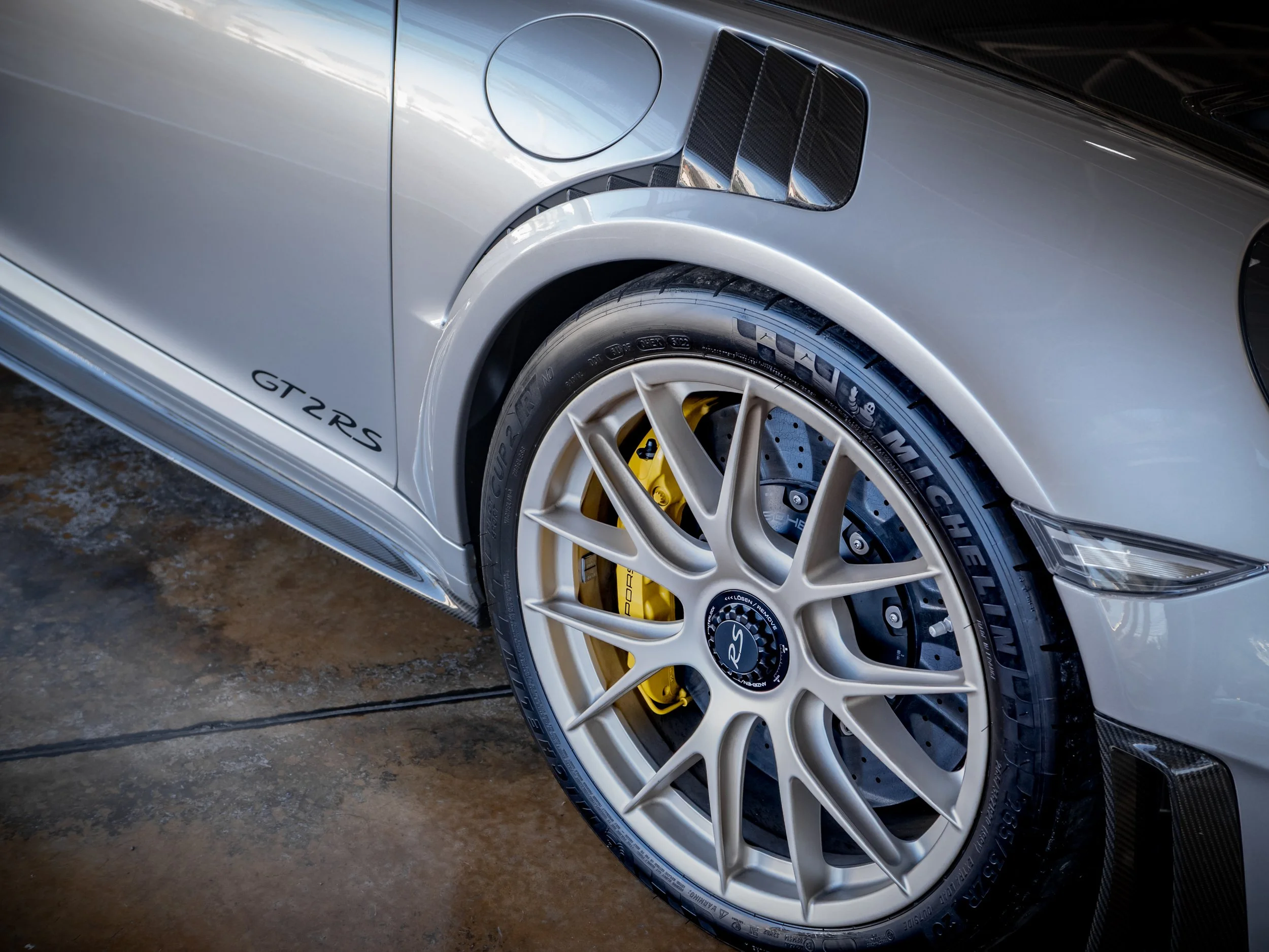 GT2 RS-16.jpg
