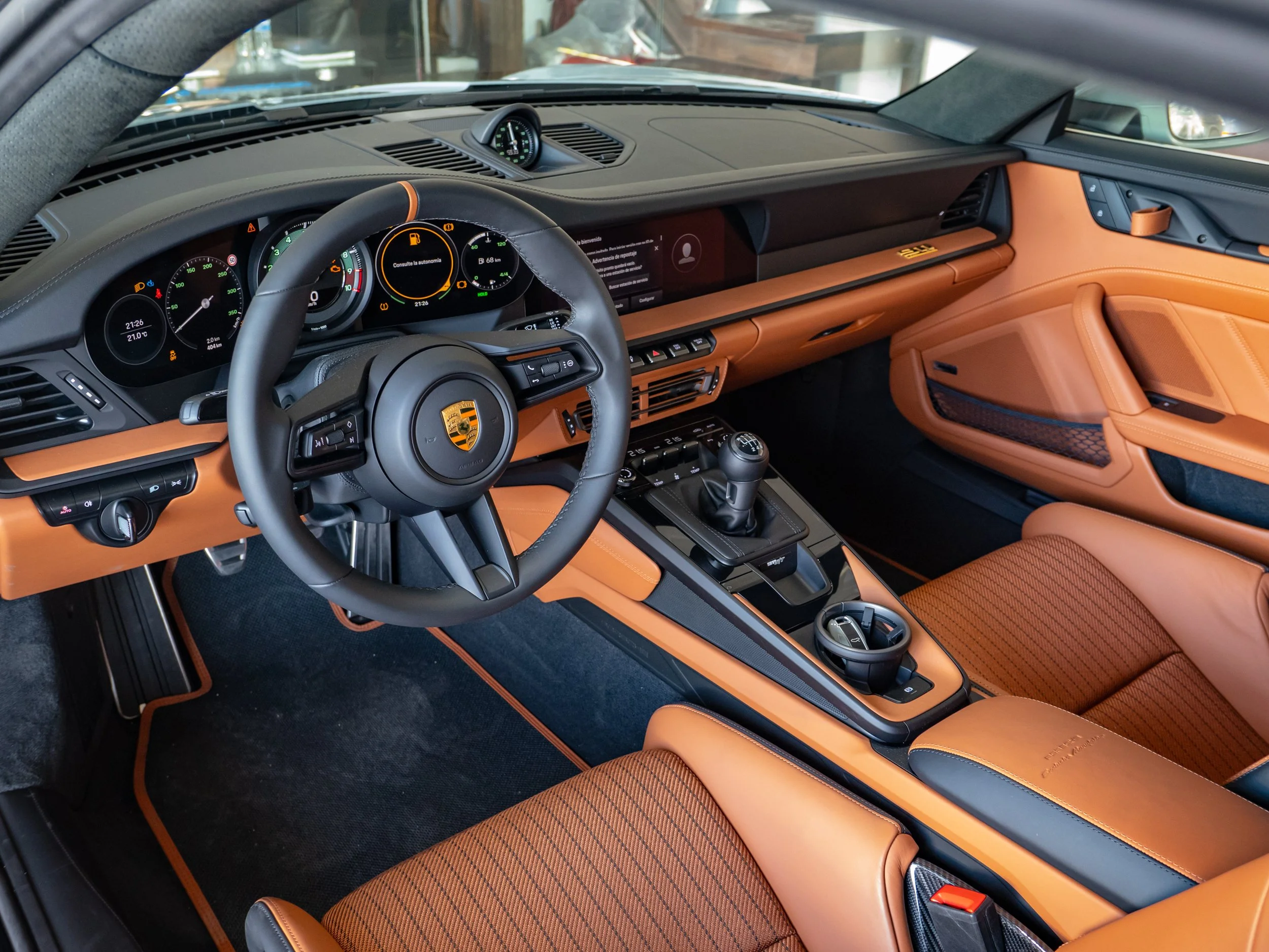 Porsche 911 ST-41.jpg