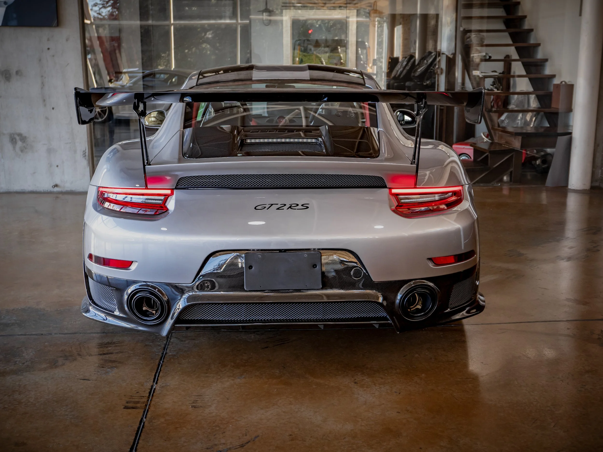 GT2 RS-25.jpg