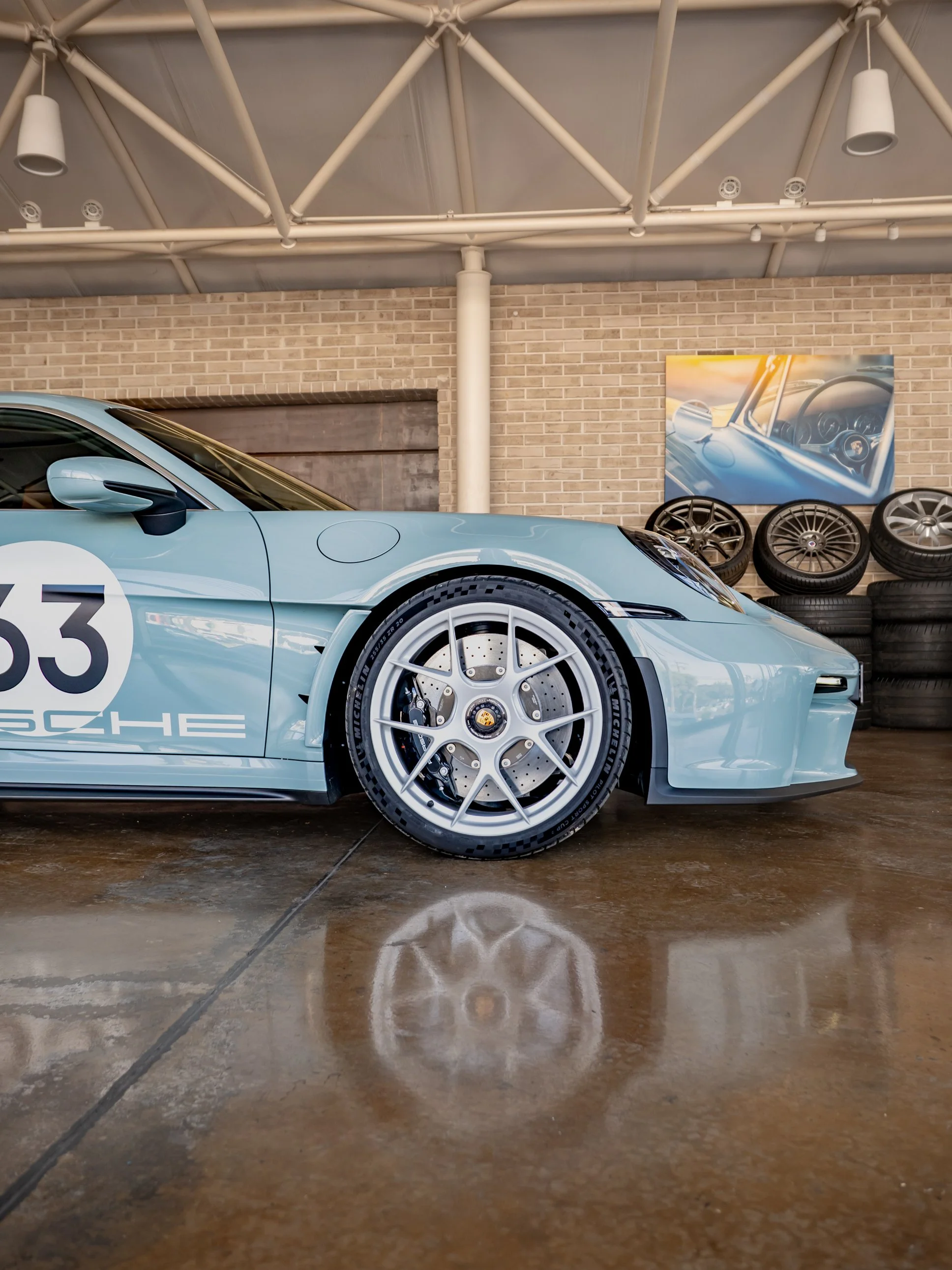 Porsche 911 ST-8.jpg