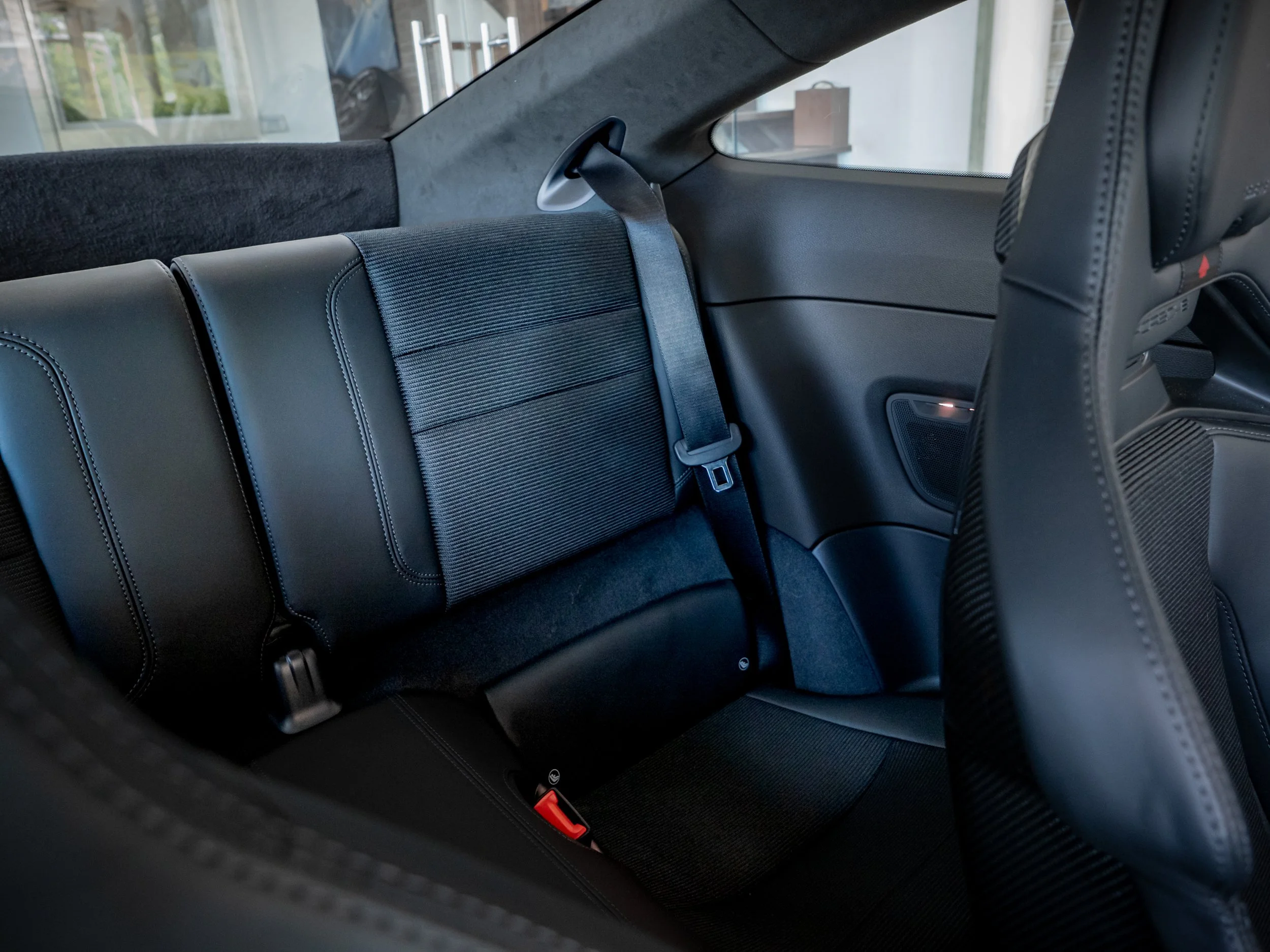 Porsche GT3 Touring Verde-17.jpg