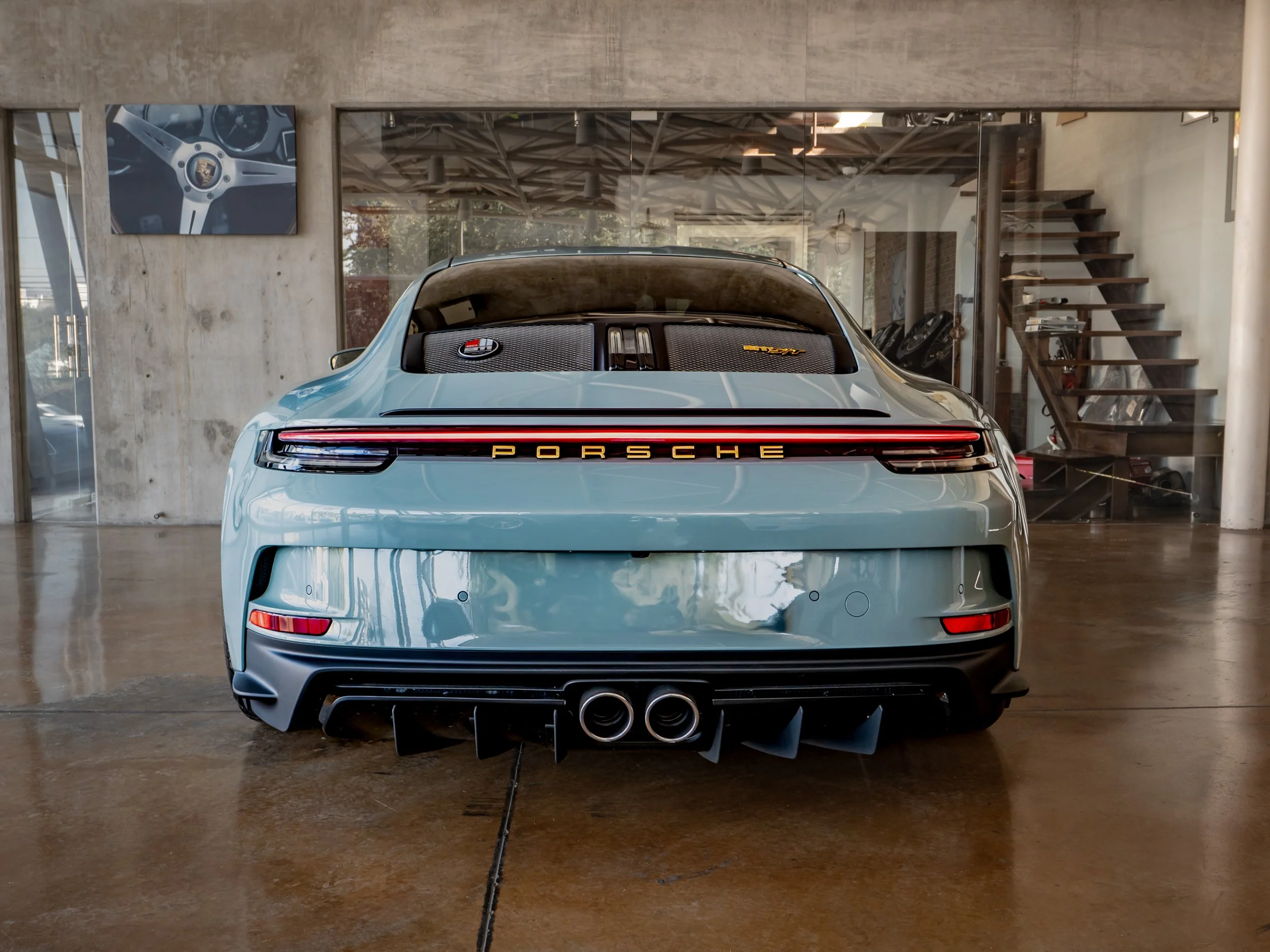 Porsche 911 ST-36.jpg