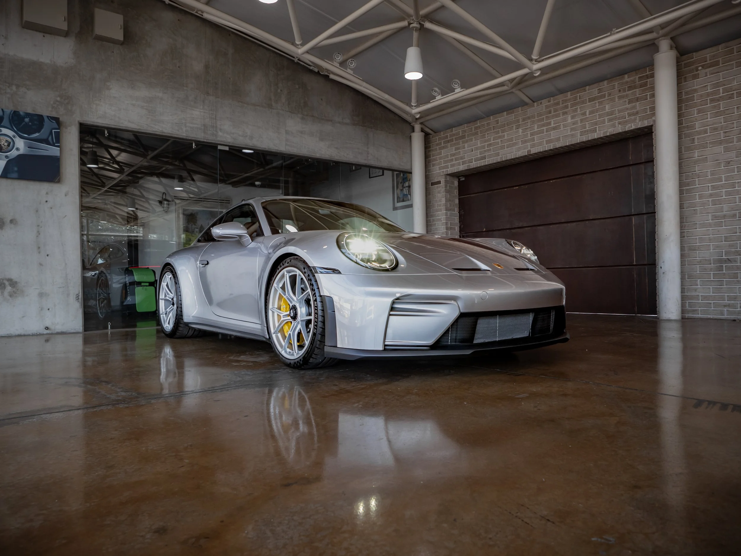 GT3 Touring-4.jpg