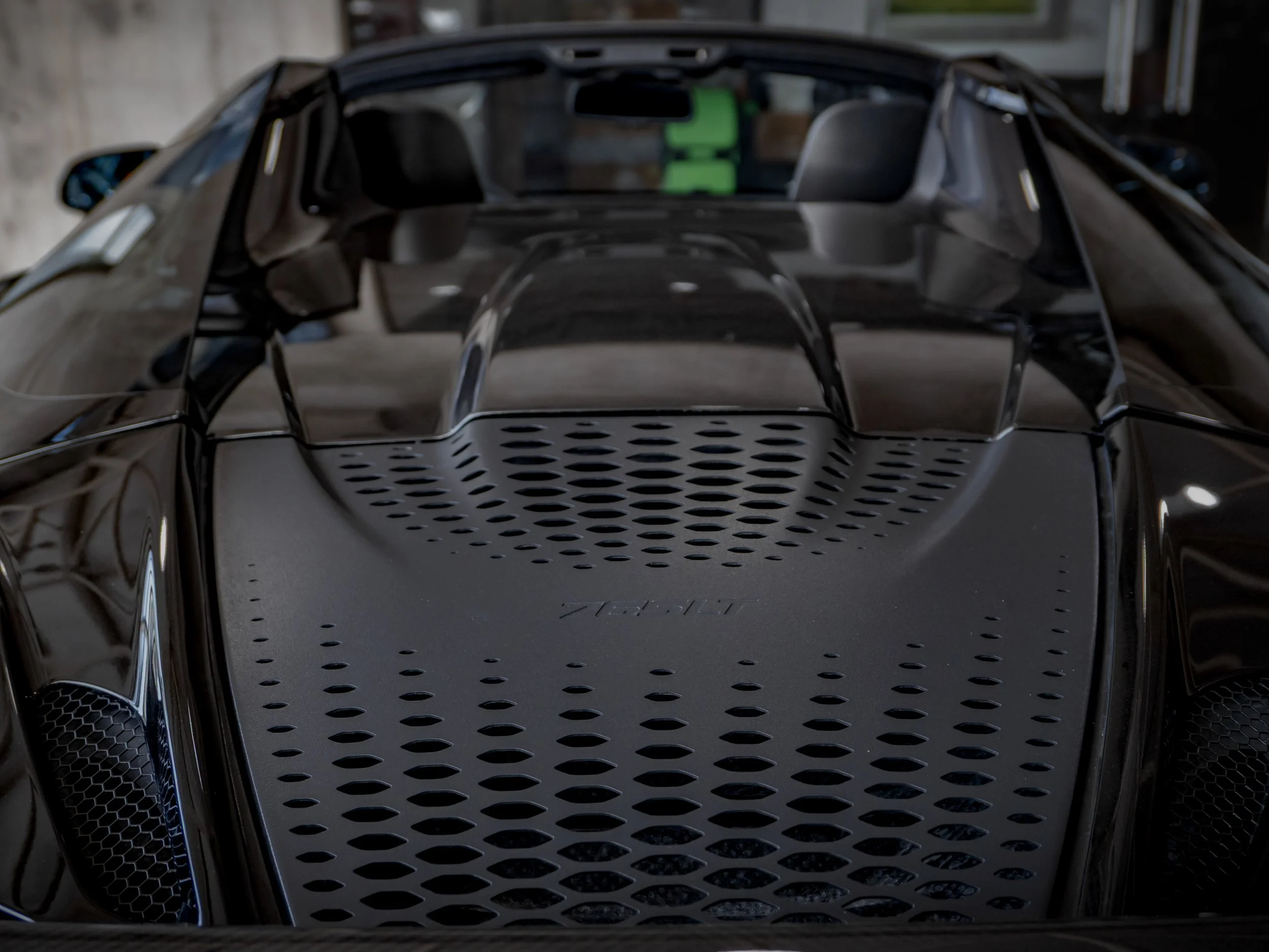 McLaren 765LT-30.jpg