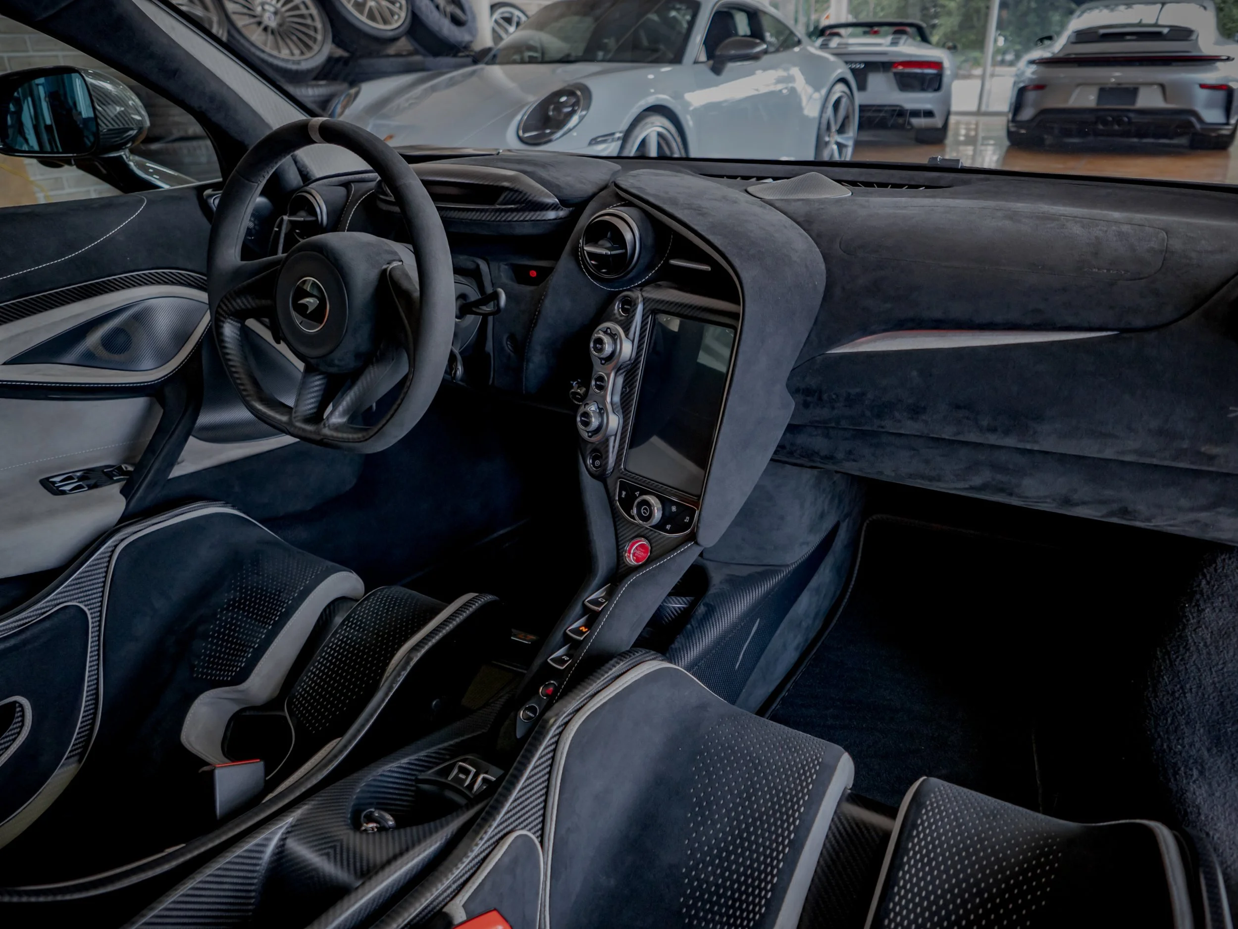 McLaren 765LT-20.jpg
