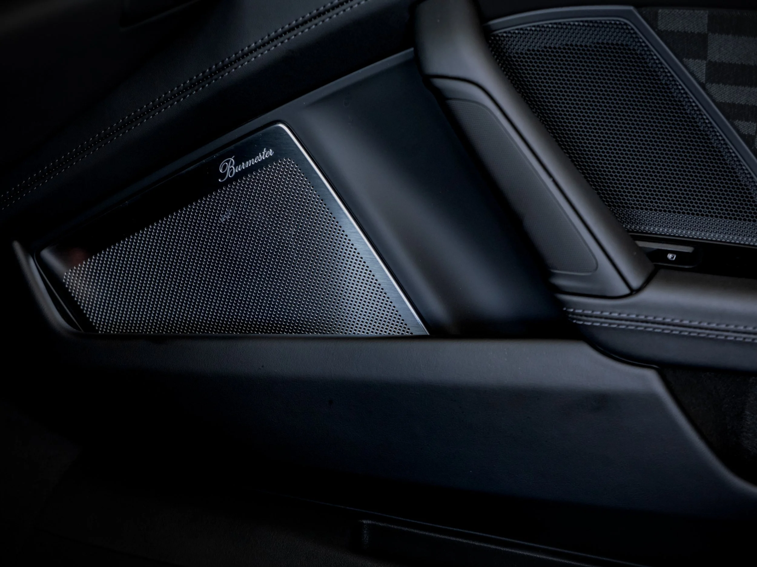 Porsche Targa GTS Negro-18.jpg