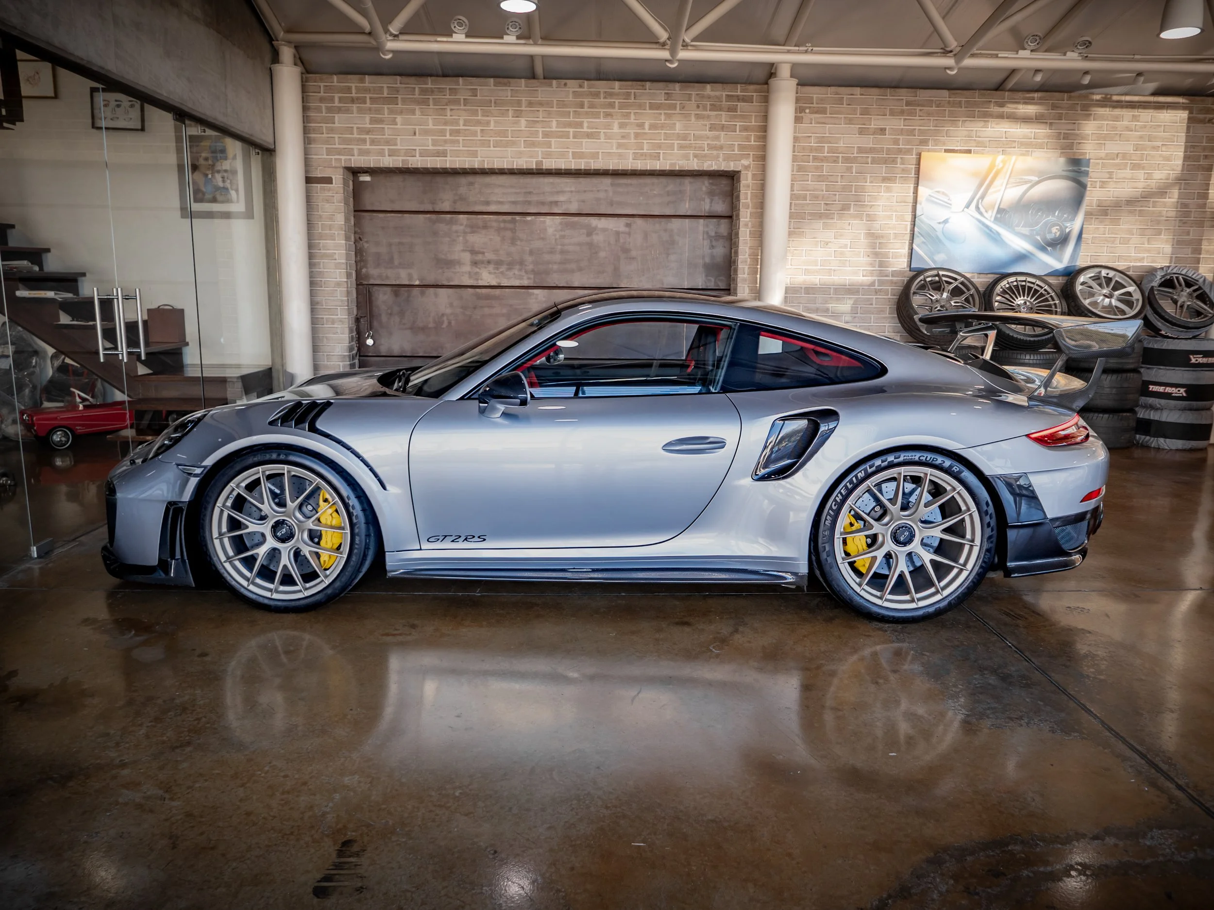 GT2 RS-28.jpg