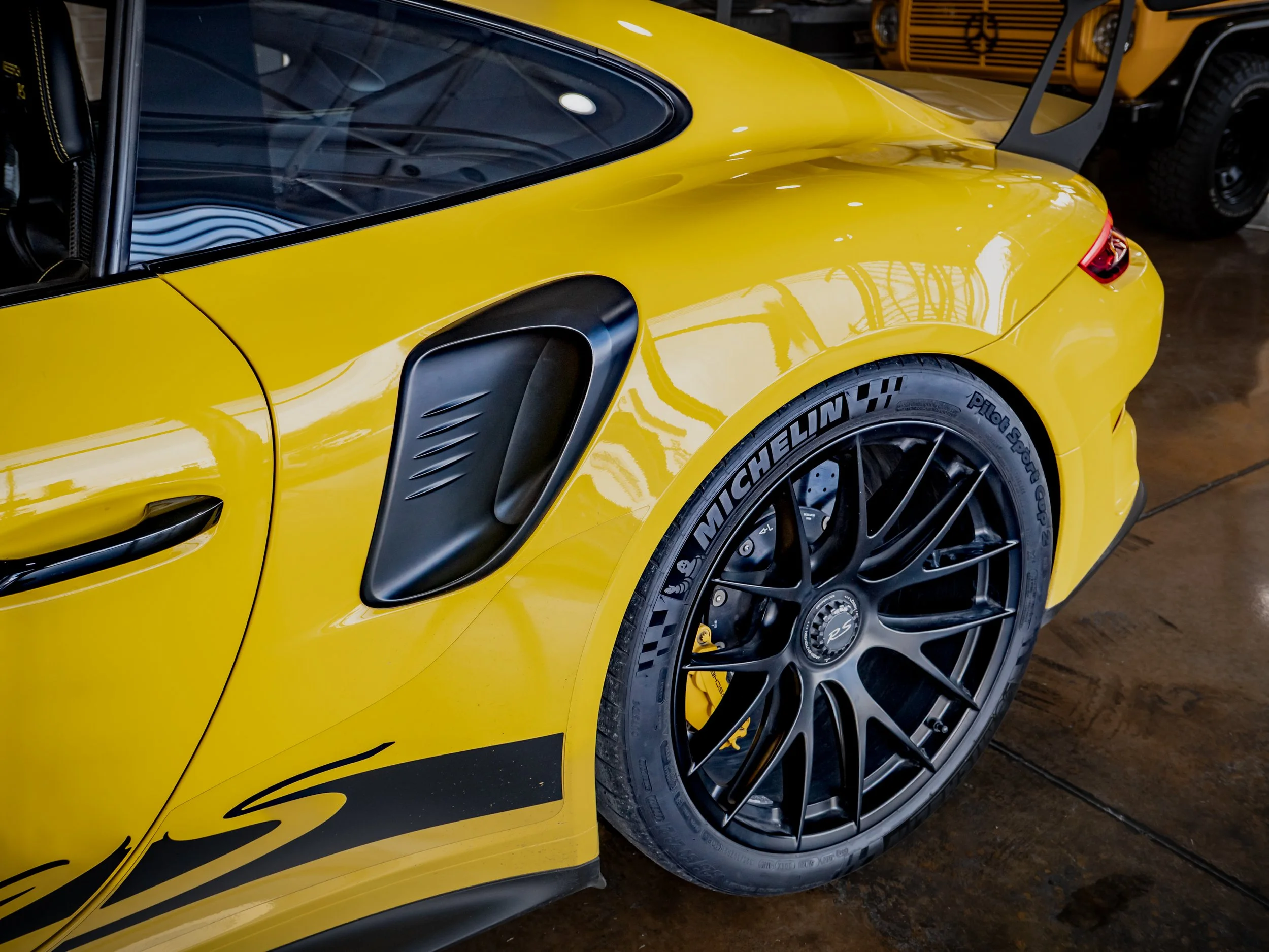 GT3 RS amarillo-22.jpg