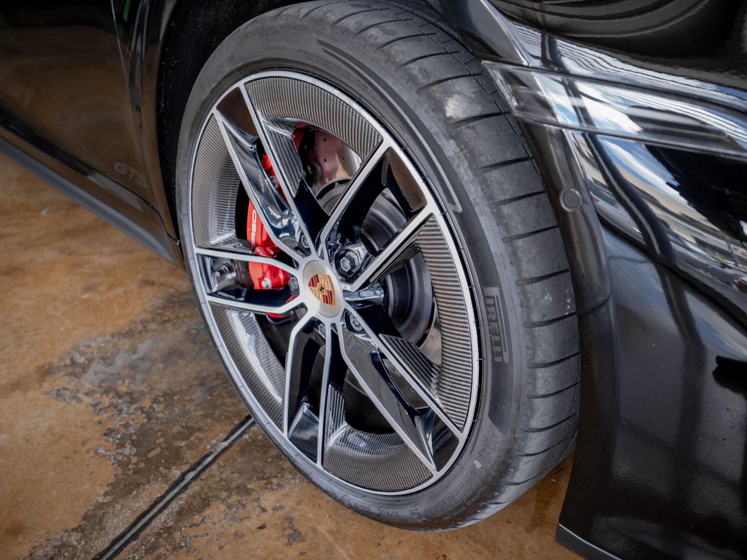 Porsche Targa GTS Negro-9.jpg