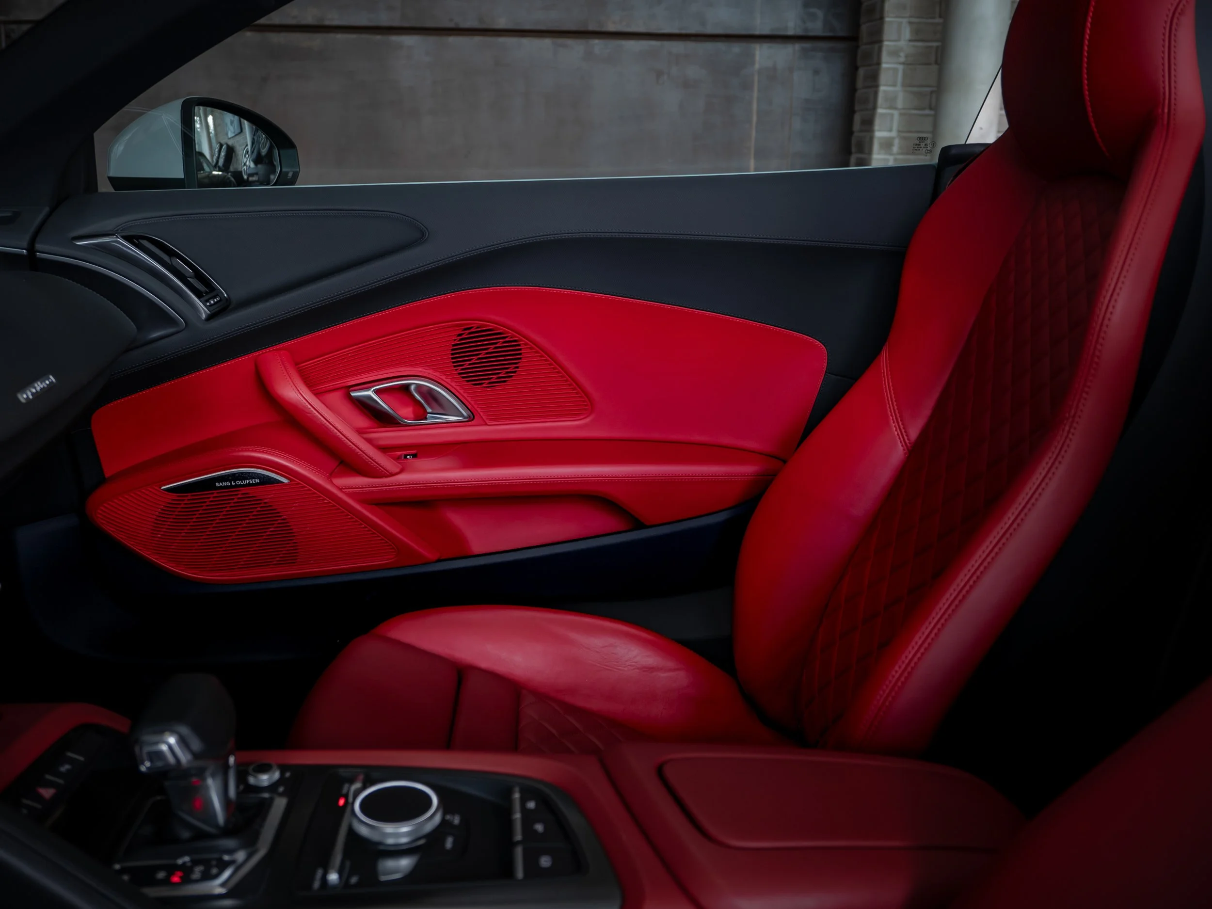Audi R8-23.jpg