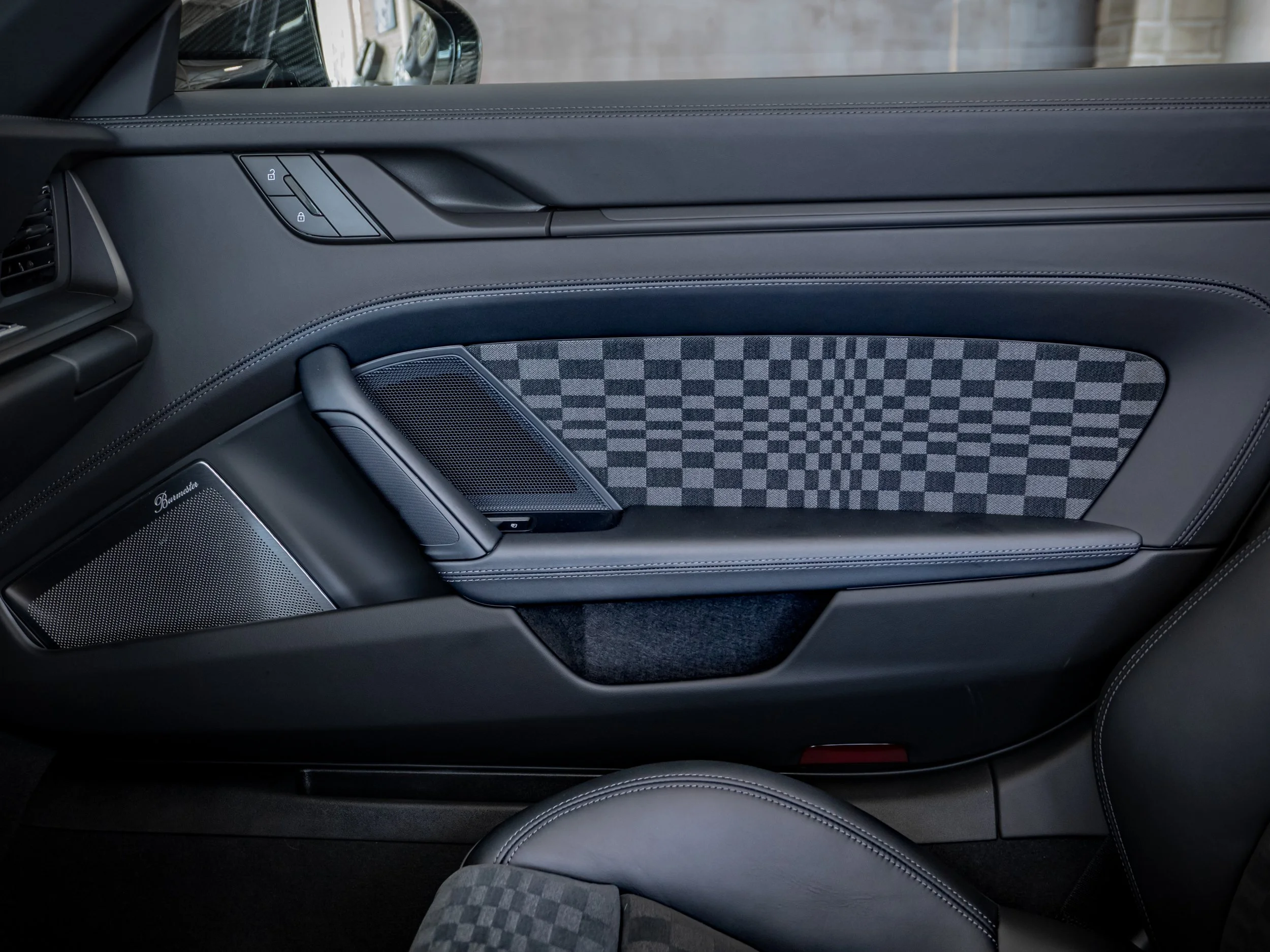 Porsche Targa GTS Negro-17.jpg