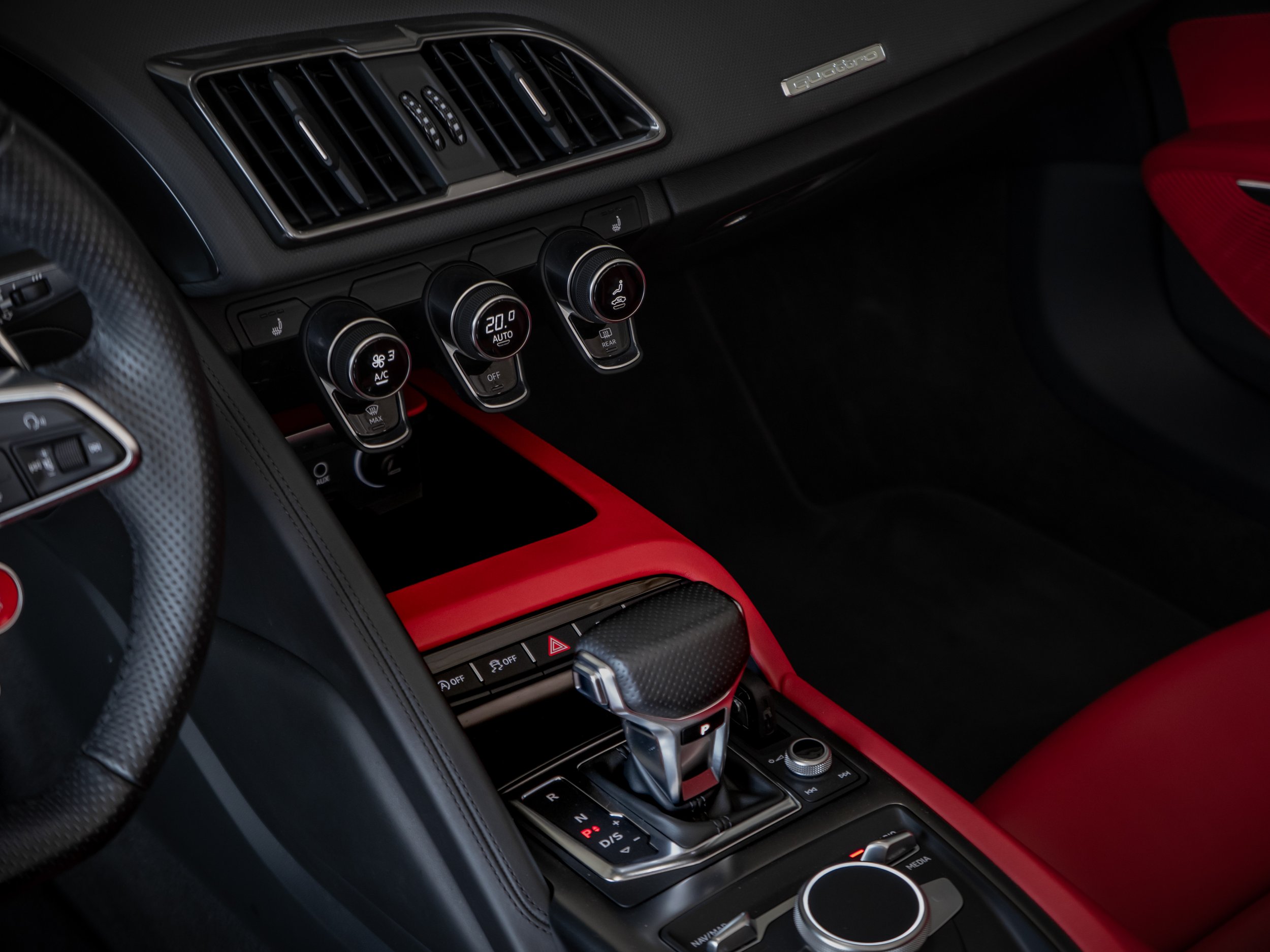 Audi R8-26.jpg