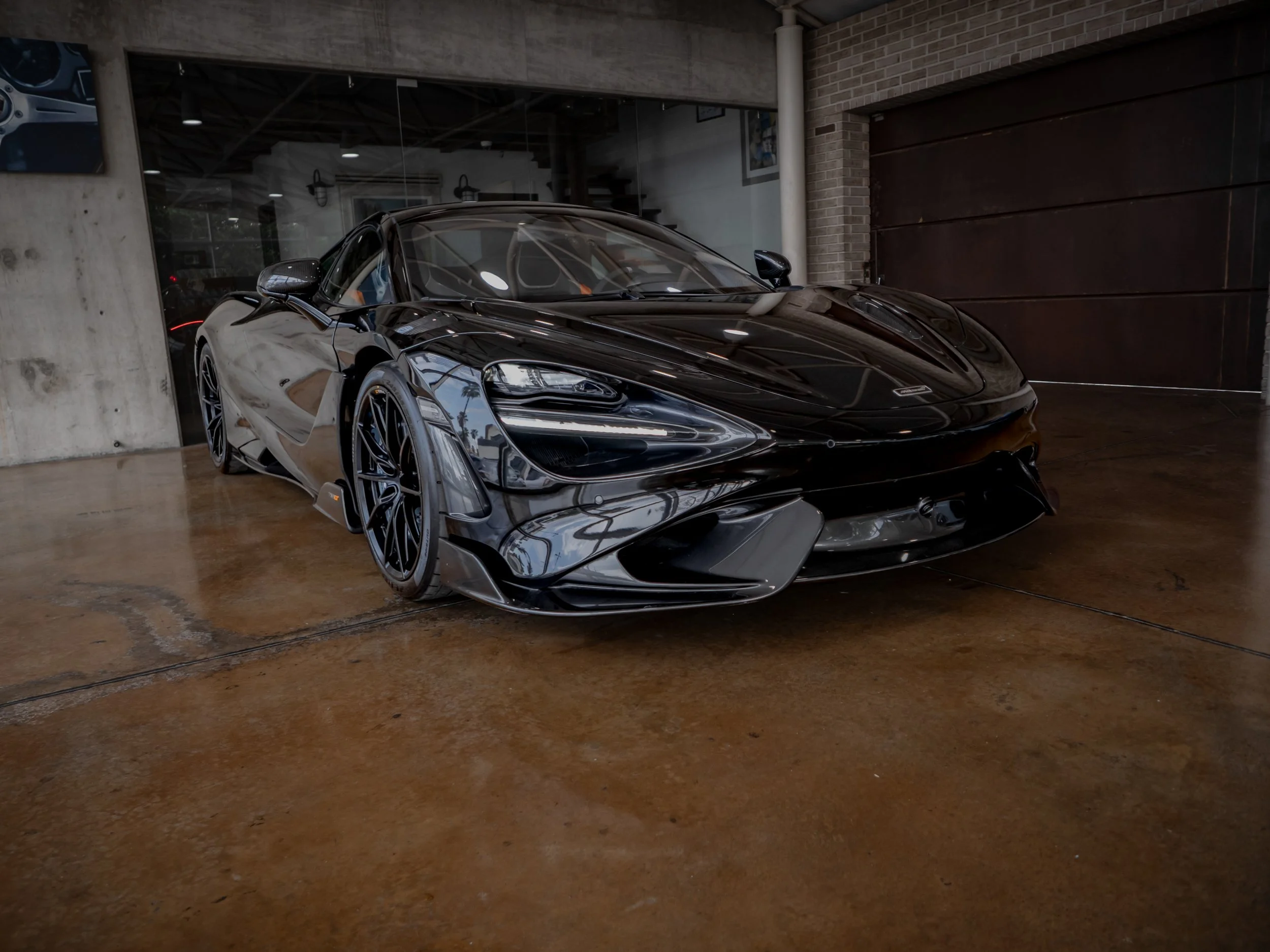 McLaren 765LT-9.jpg