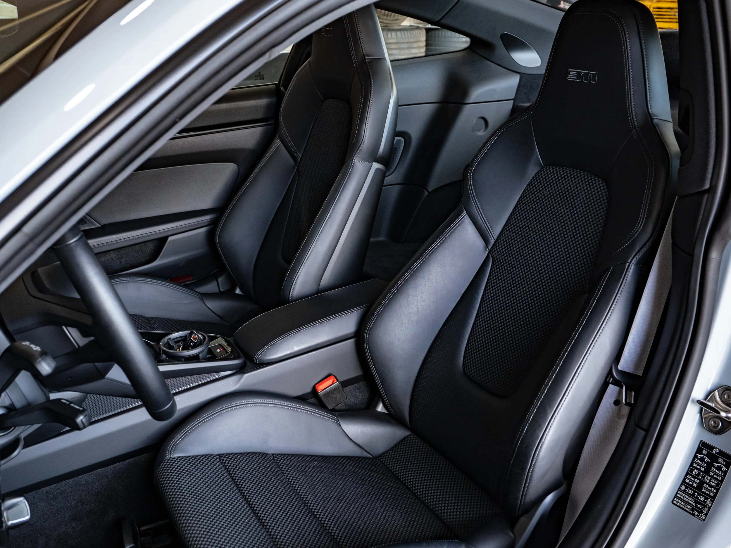 Porsche Carrera T-12.jpg