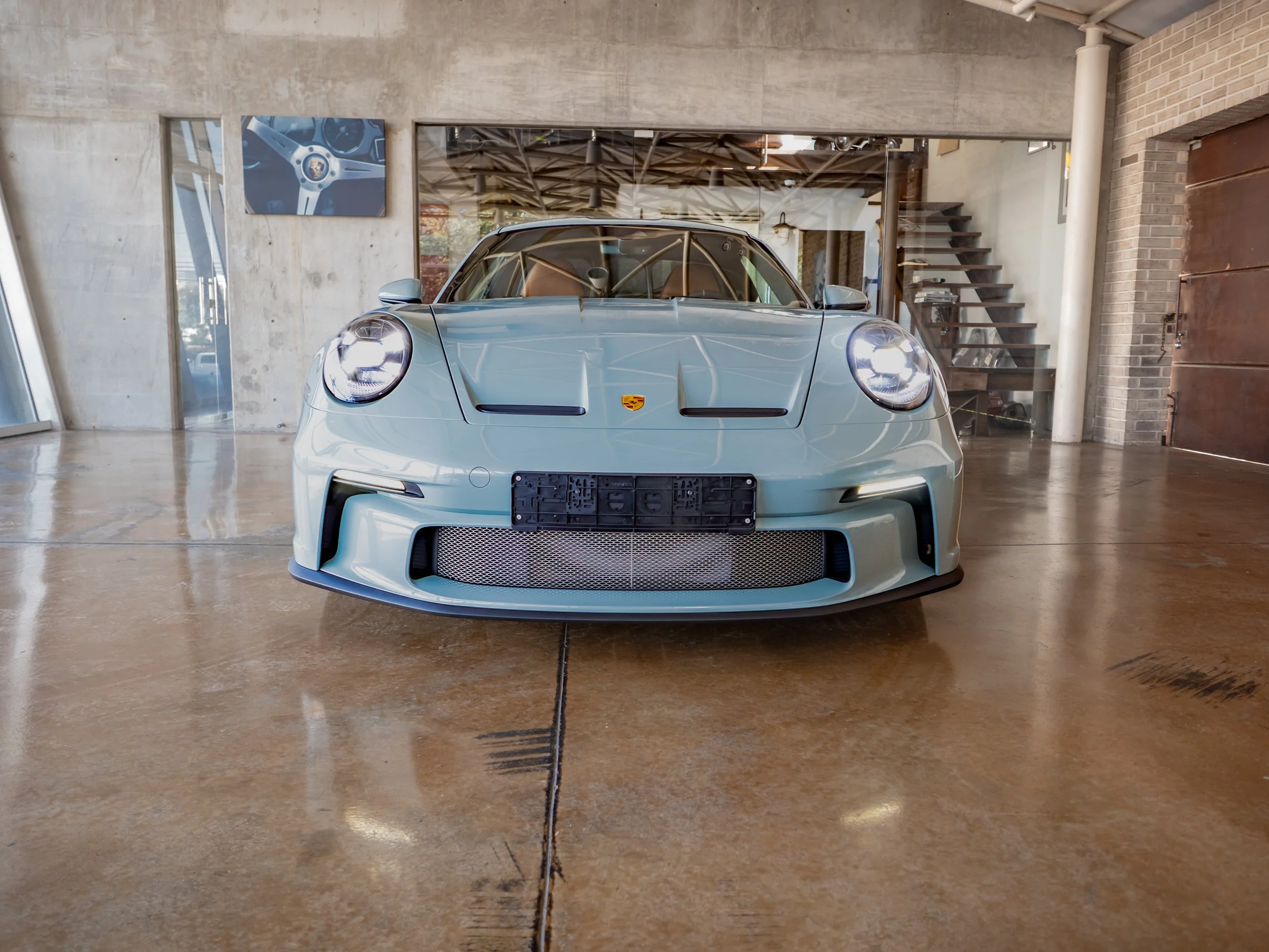 Porsche 911 ST-33.jpg