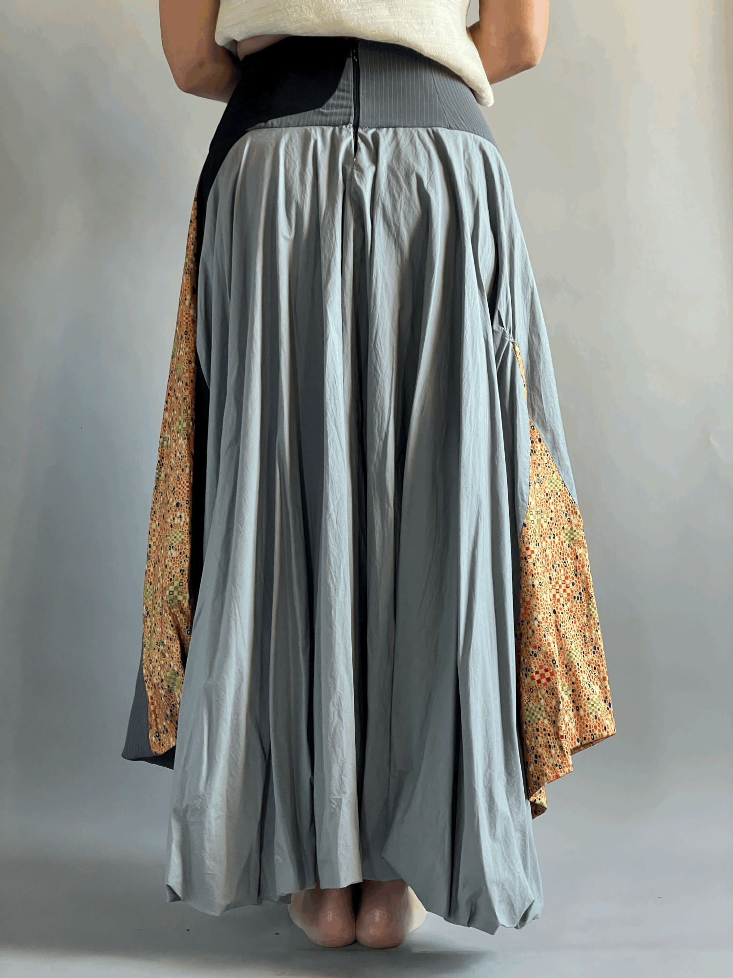 Balloon Skirt — Form + Fiber