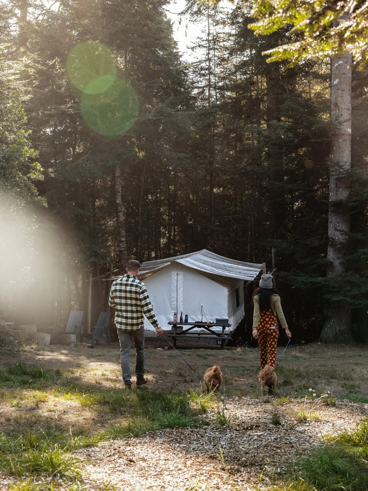 While we wait for the 2026 season to begin, Valentine&rsquo;s Day is the perfect moment to plan a romantic escape for later this spring. A cozy stay in the redwoods, evenings by the fire, and simple moments shared together in Mendocino - one of the m