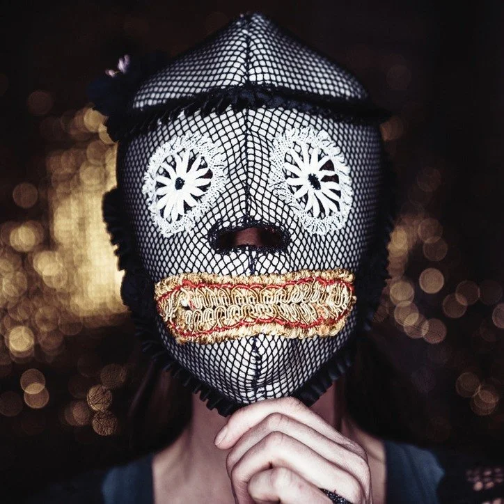 ✨ Sommer bis Dezember 2026 ✨

Stimmenfeuer wird in zwei Theatern mitwirken &ndash; wir freuen uns sehr auf diese besonderen B&uuml;hnenmomente.

Bei Theater Jetzt TG und Theater Reaktiv ZH d&uuml;rfen wir unsere Musik auf die B&uuml;hne bringen &ndas