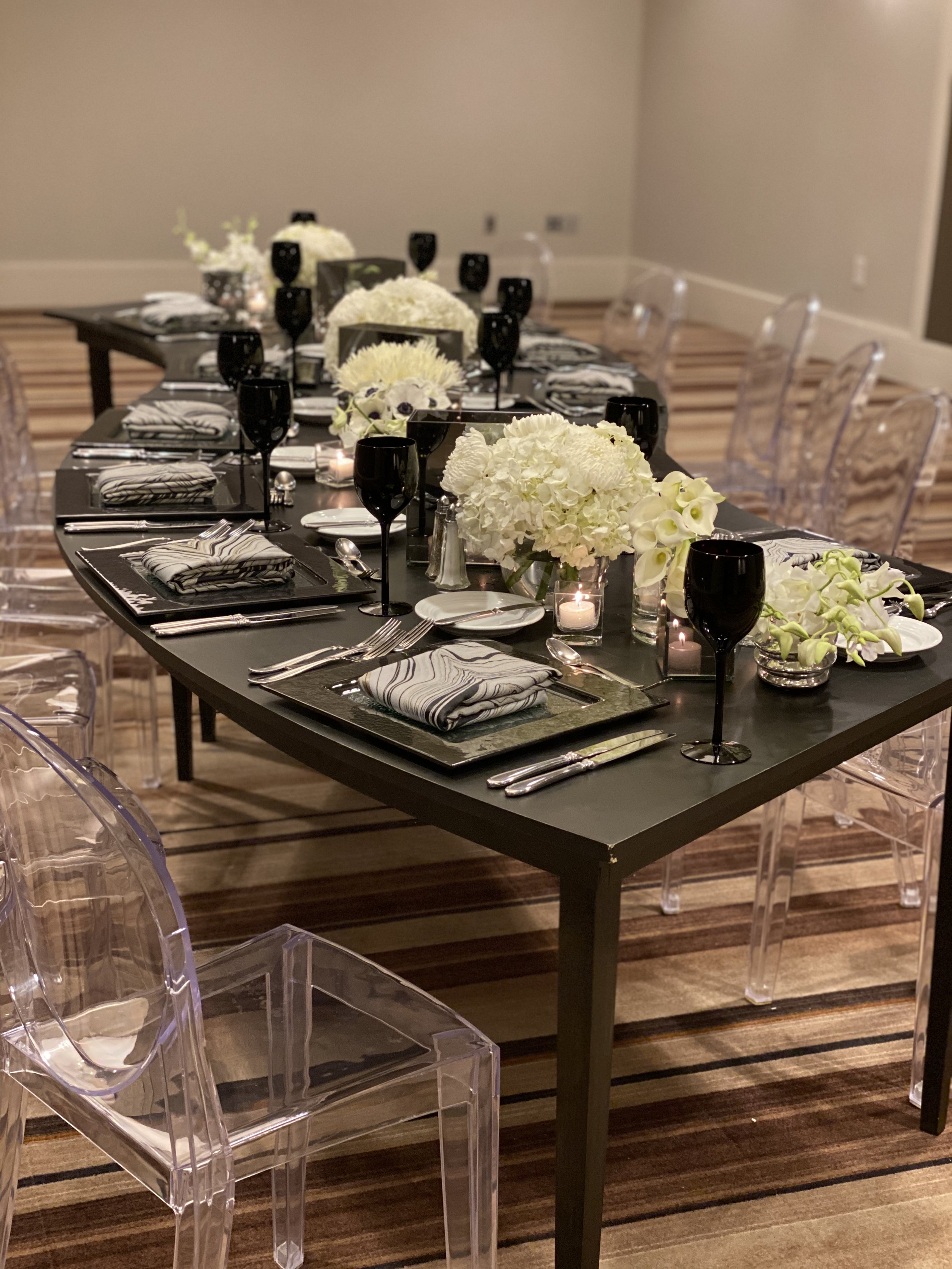 Atlanta black and white tablescape event