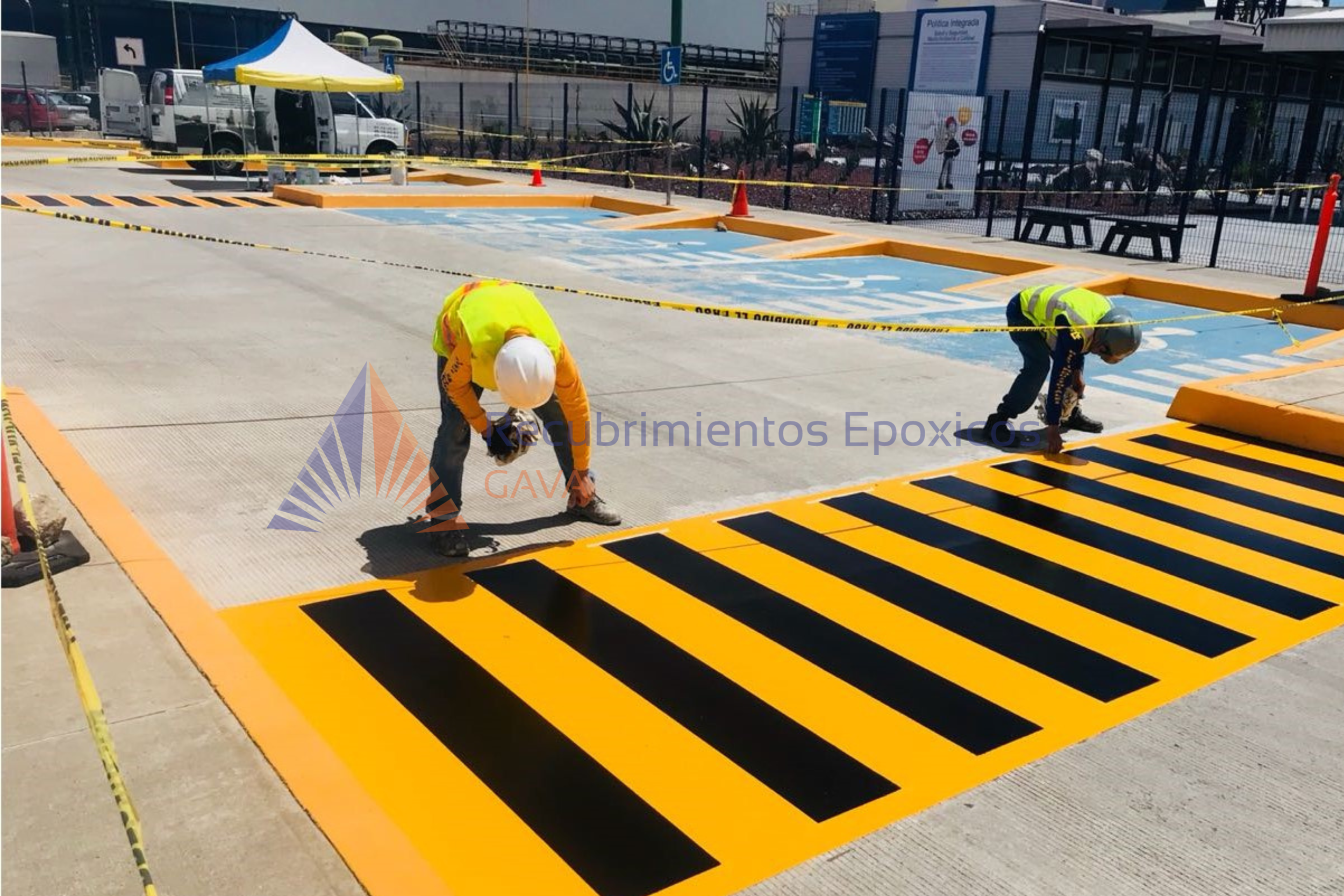 Colocación de marimbas para un correcto tránsito del personal como de las áreas de montacargas.
