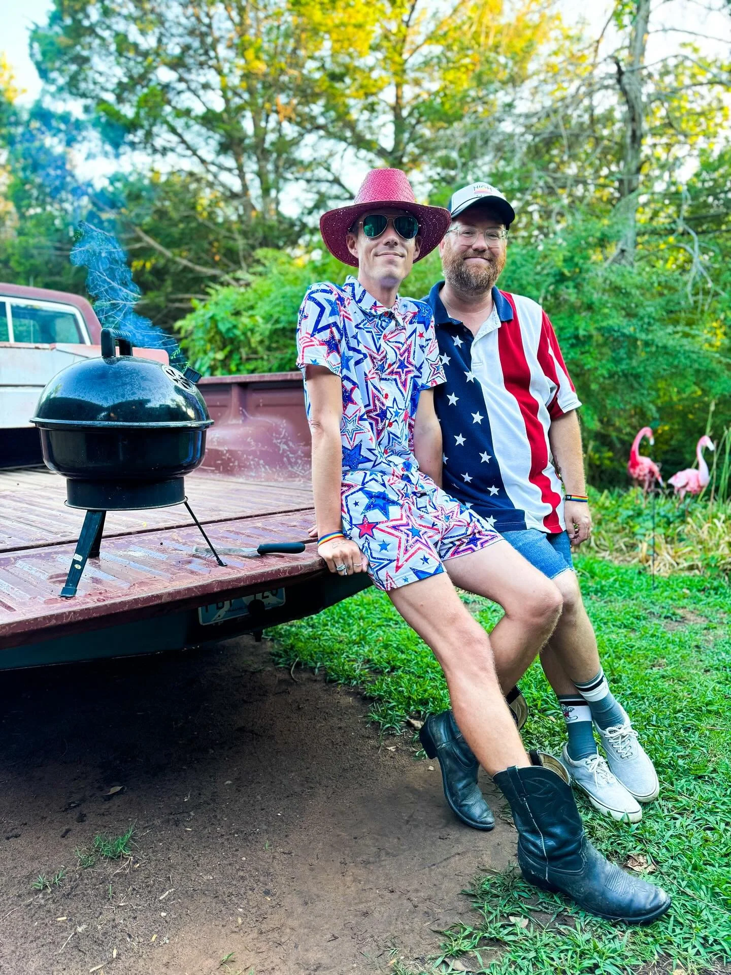 Happy Fourth from us Oklahomos 🇺🇸 🏳️&zwj;🌈

Just a reminder that Pride and patriotism are not mutually exclusive, and the latter doesn&rsquo;t belong to one political party. This country can be hard to grapple with sometimes *flails arms wildly* 