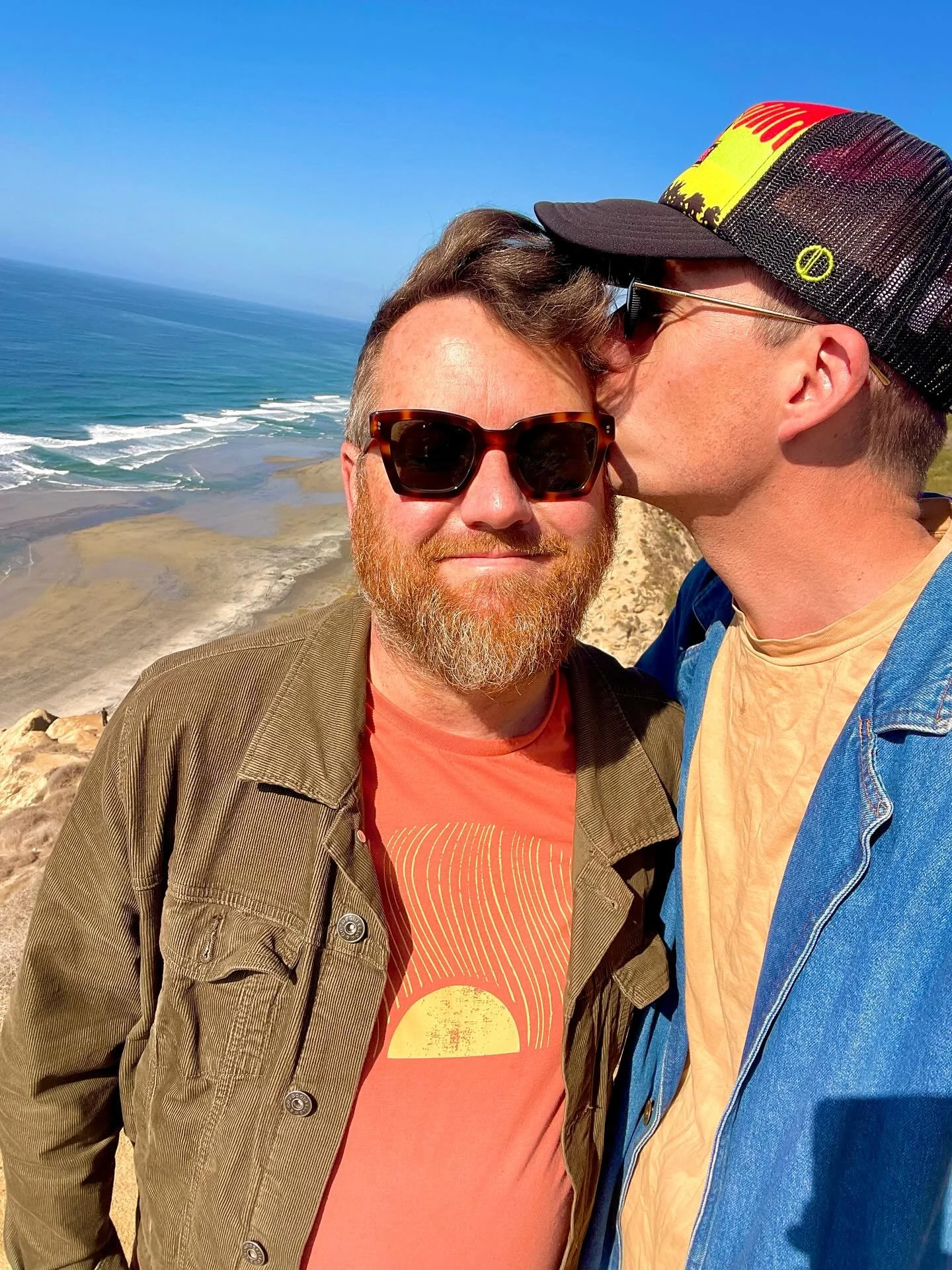 Happy Pride, San Diego! 🏳️&zwj;🌈🏳️&zwj;⚧️

In honor of Pride weekend in one of our favorite American cities, here are some of top spots in town: 

Where to stay: 
@thelafayette is an unbelievable hotel in North Park, complete with a nearly Olympic