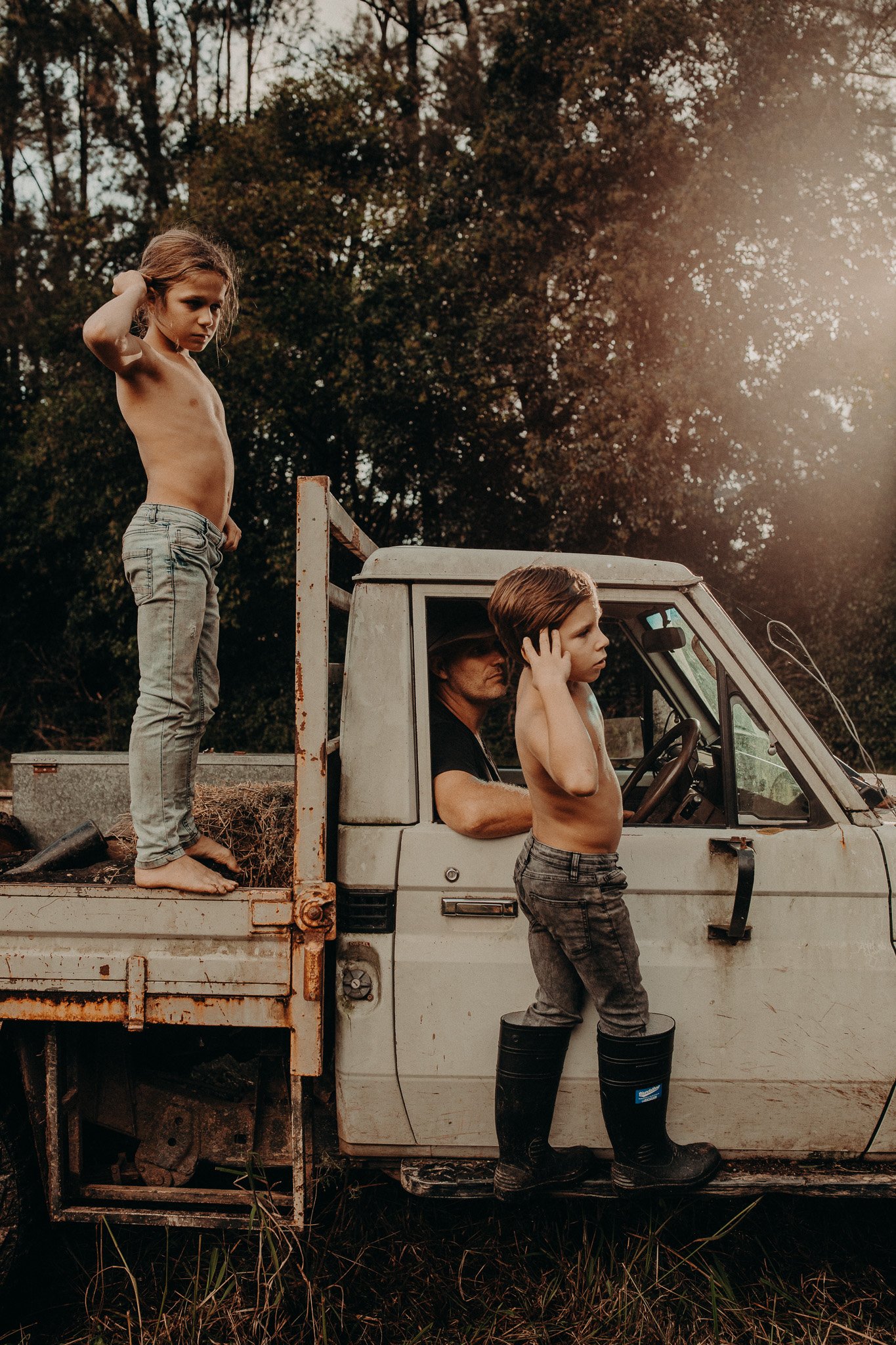LOVEHERWILDPRESETS_goldendays5-20.jpg