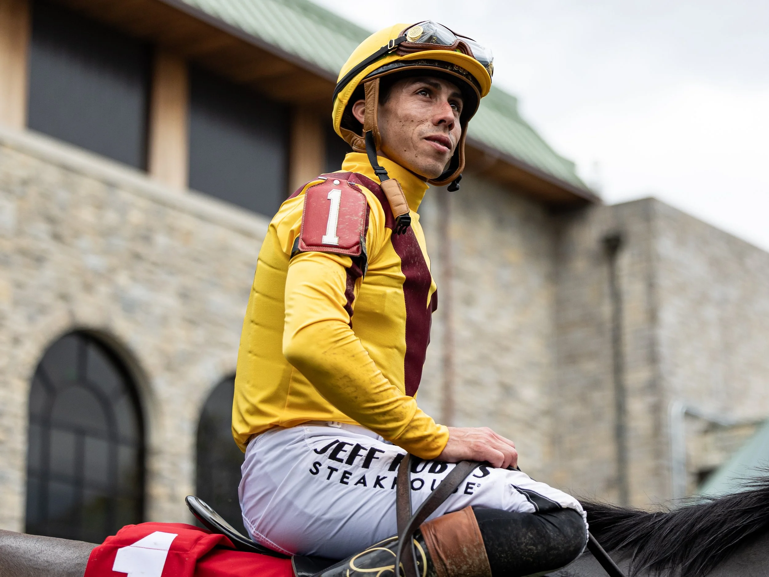 Eclatant - Winners Circle 06.jpg