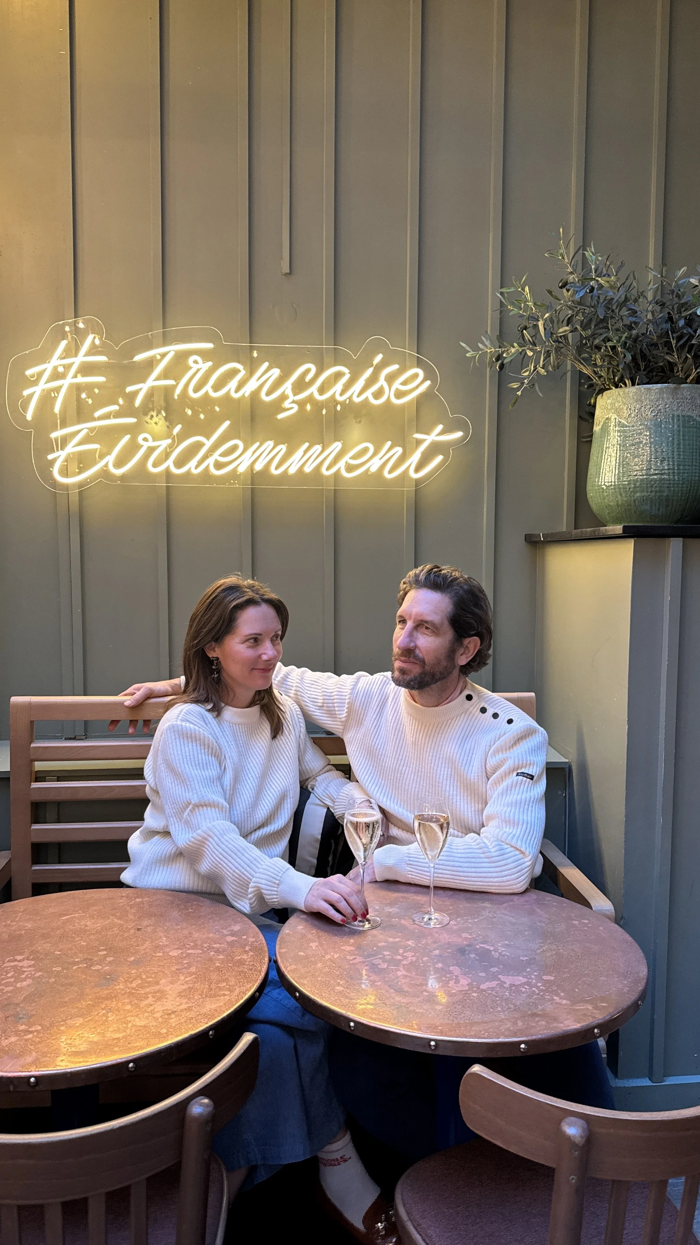 Le Chouchou Hôtel, cocon parisien pour une escapade romantique et festive. 