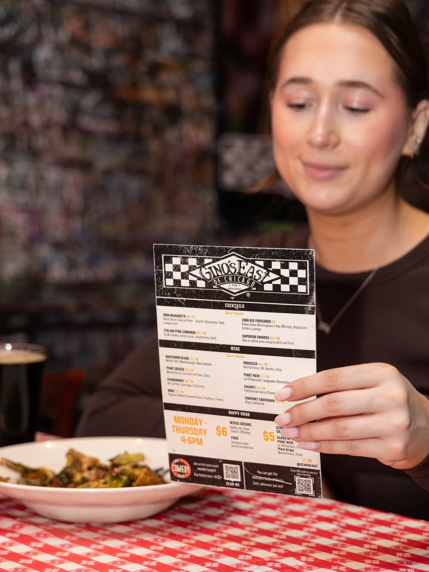 $6 bites, $5 drinks, and no reason to rush out.

That&rsquo;s happy hour at Gino&rsquo;s.

Mon&ndash;Thu 4&ndash;6pm.

Happy hour may vary by location; check our website for more information.

.

.

.

#GinosEast #ChicagoHappyHour #ChicagoEats #After