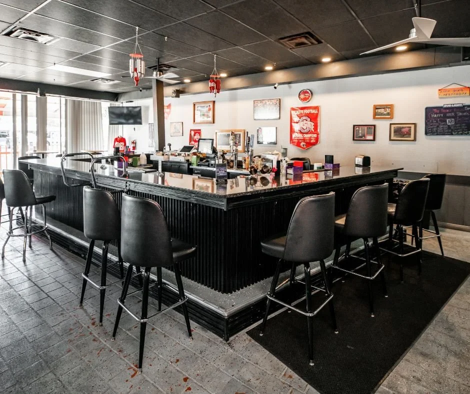 Hardy Stone's version of Bar Rescue—Columbus edition! 
This local favorite just got a serious upgrade with fresh granite countertops that elevate the whole space. Durable, sleek, and made to handle the crowds. 🍻
📍Columbus, OH
🛠 Custom fabr