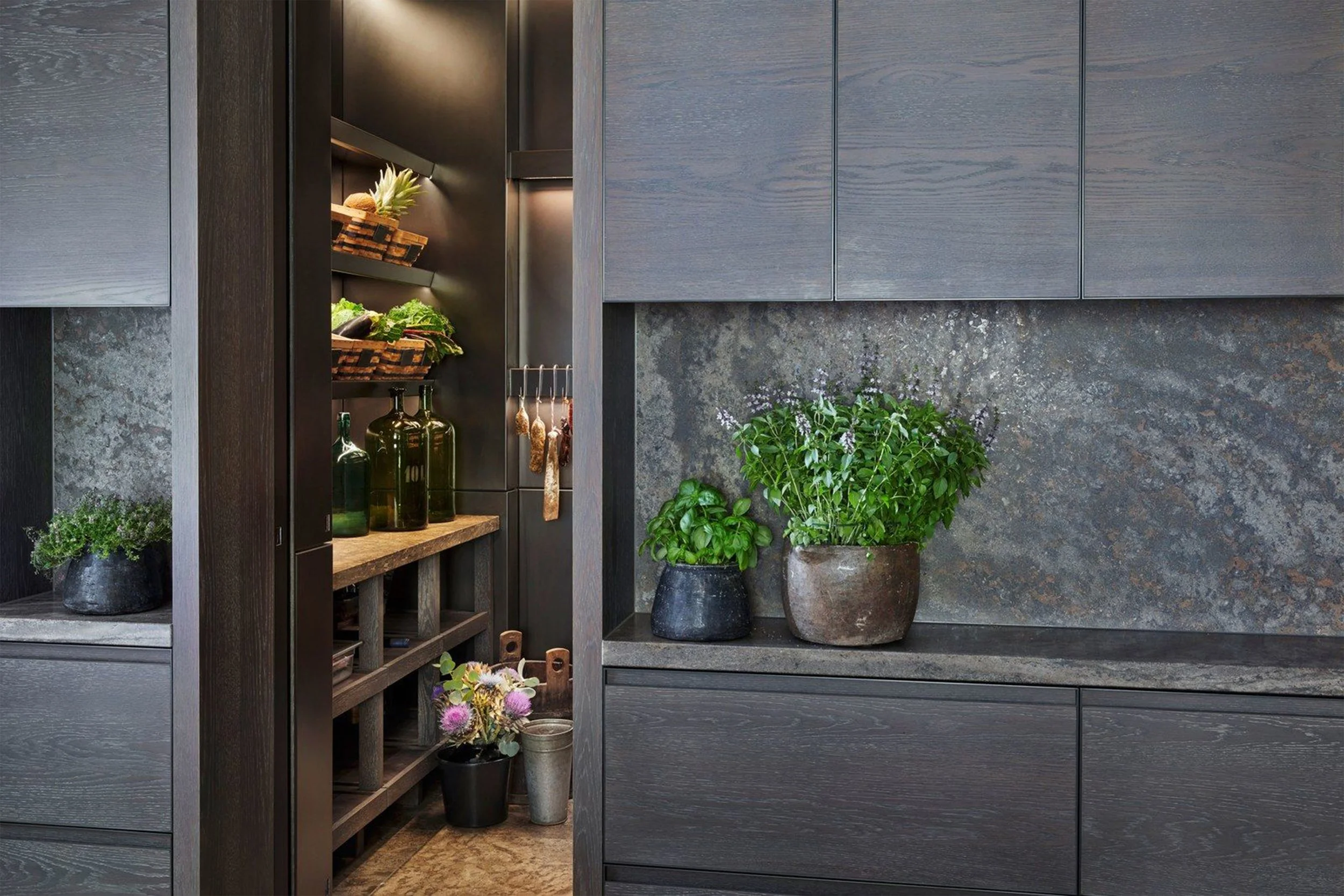 Christian Liaigre | Kitchen Munich Project | Lighting by Veronika Walters-Labanc