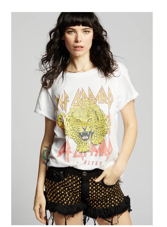 Def Leppard Love Bites tee
